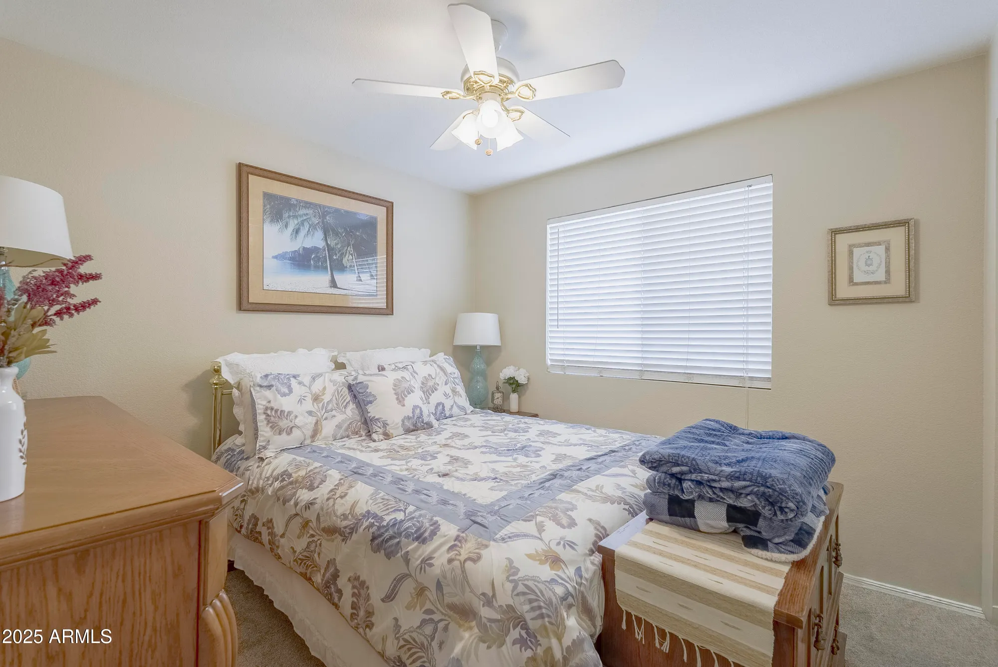 Property Slideshow image 13 of 36 | 10528 w potter dr, Peoria, AZ, 85382