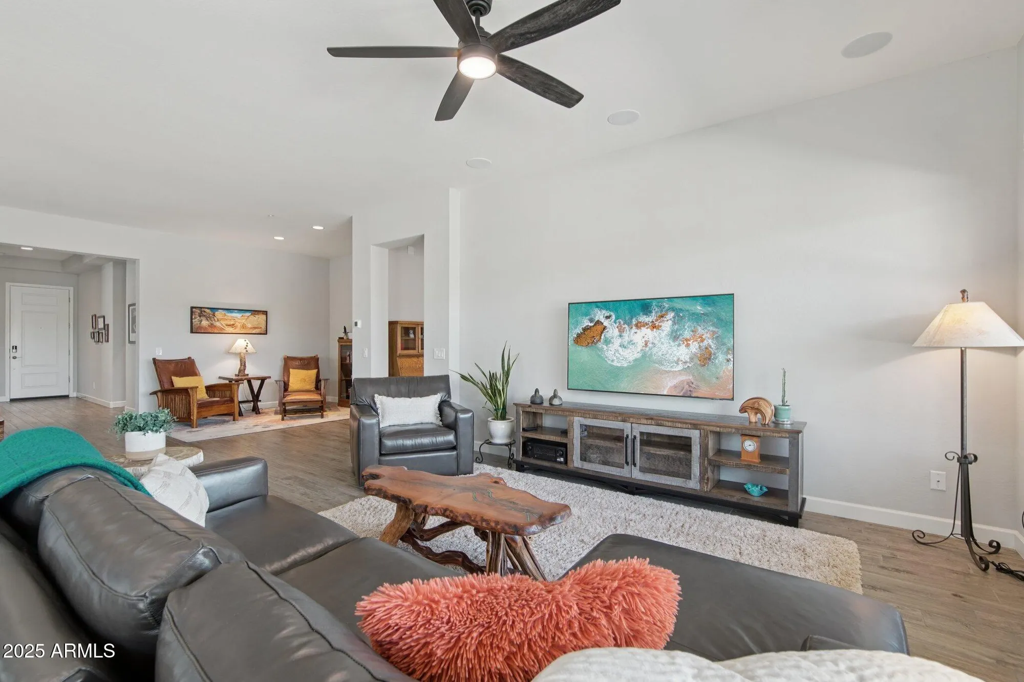 Property Slideshow image 11 of 54 | 13386 w montansoro ln, Peoria, AZ, 85383