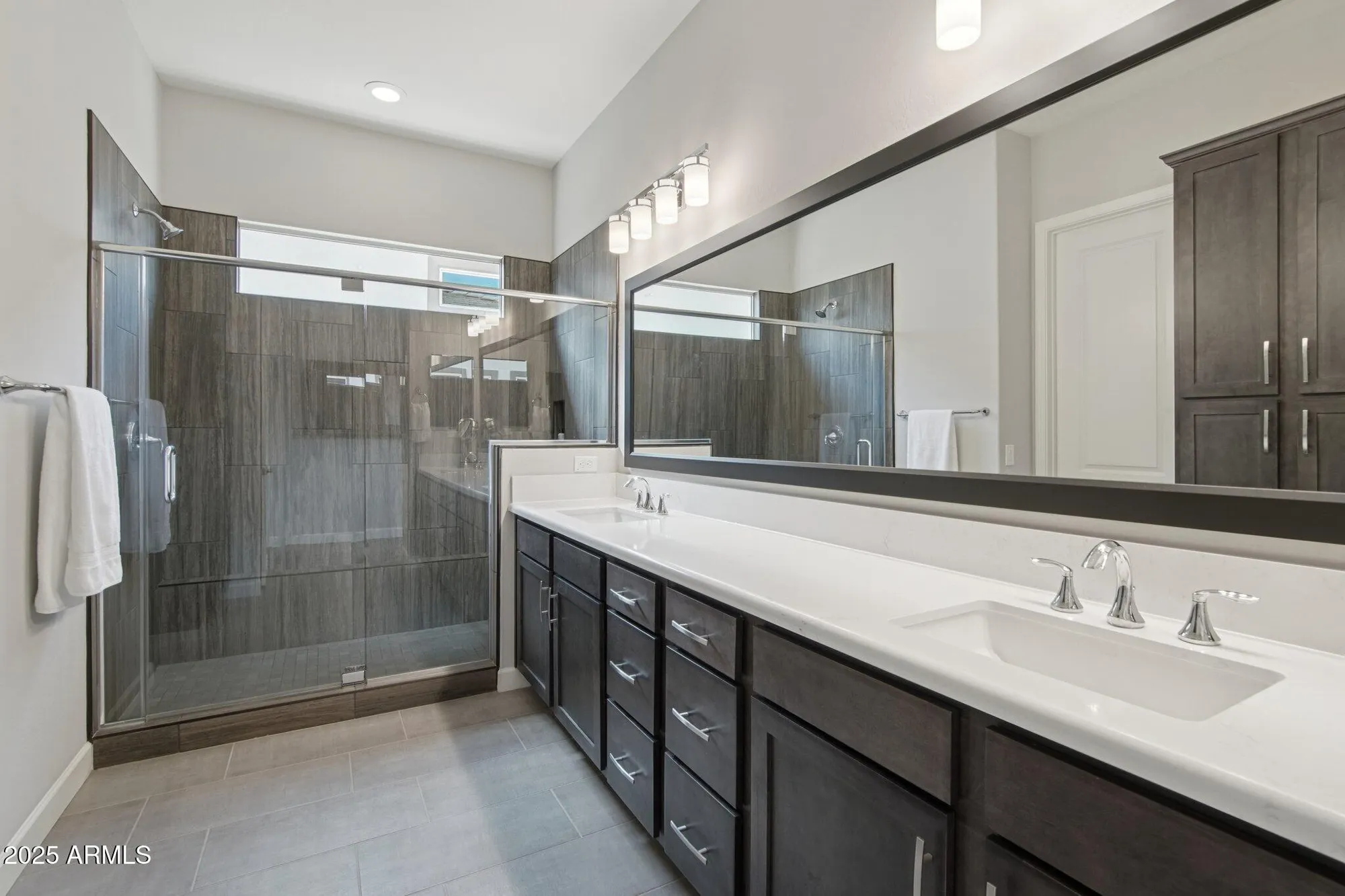 Property Slideshow image 19 of 54 | 13386 w montansoro ln, Peoria, AZ, 85383