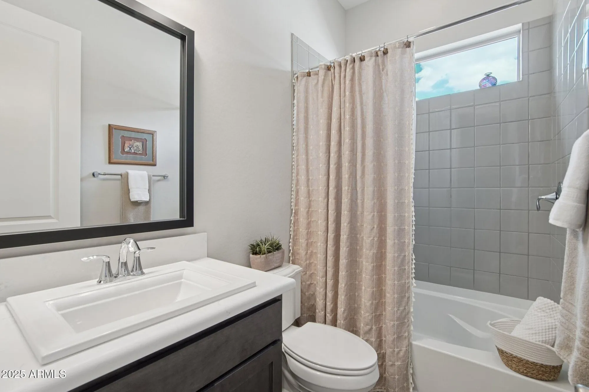 Property Slideshow image 25 of 54 | 13386 w montansoro ln, Peoria, AZ, 85383