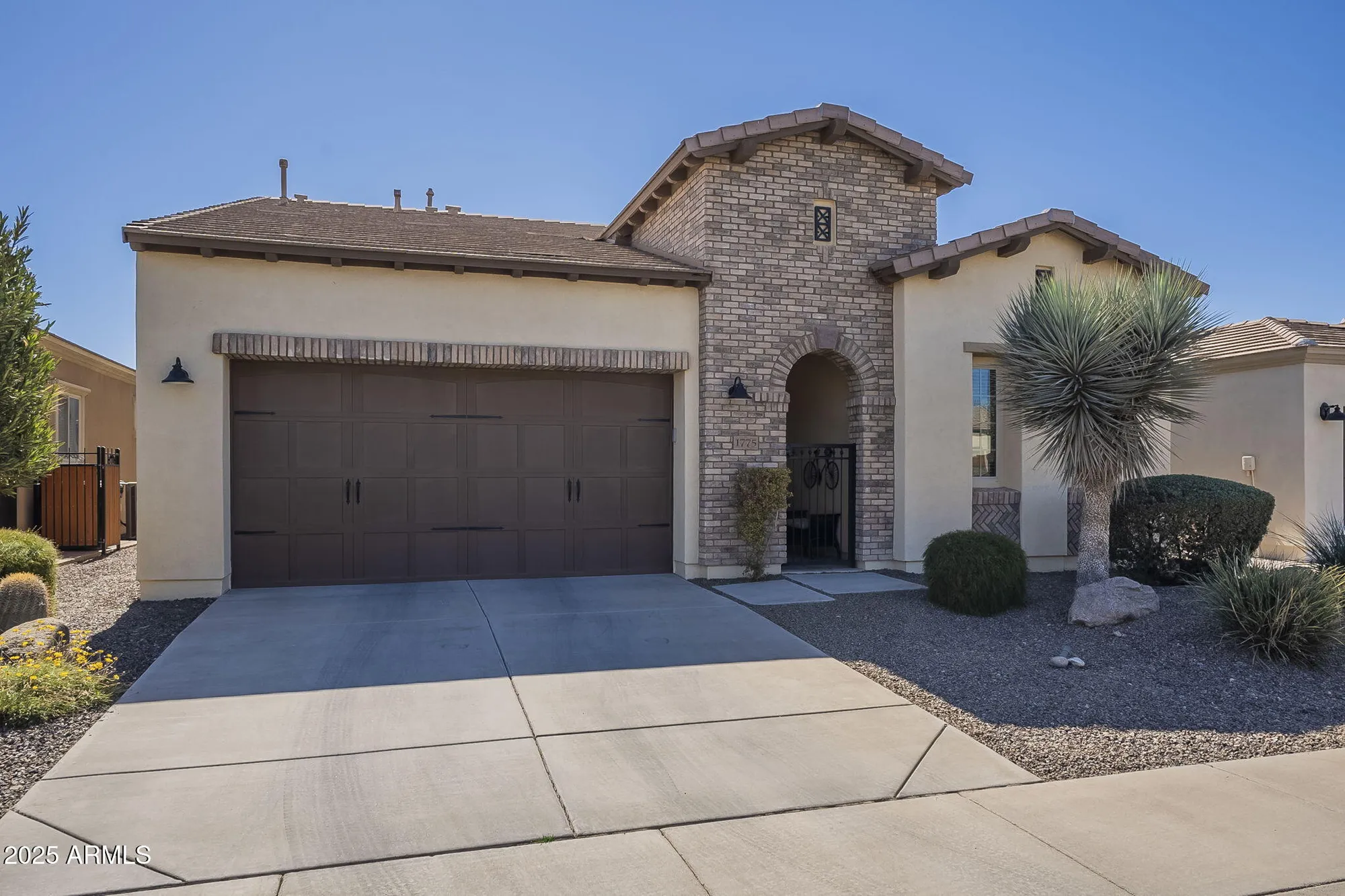 Property Slideshow image 7 of 38 | 1775 e tangelo pl, Queen Creek, AZ, 85140