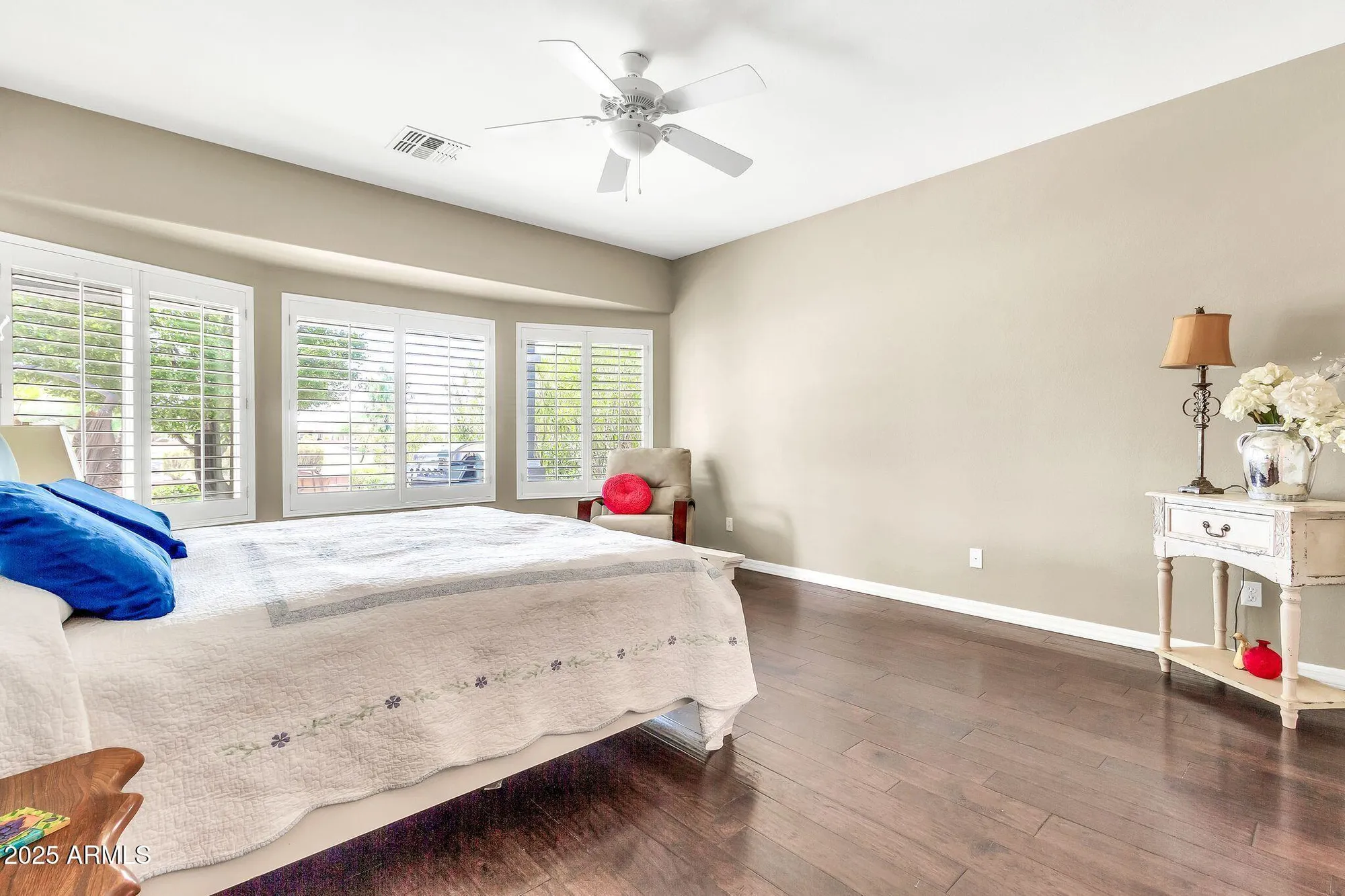 Property Slideshow image 19 of 38 | 3929 e peach tree dr, Chandler, AZ, 85249