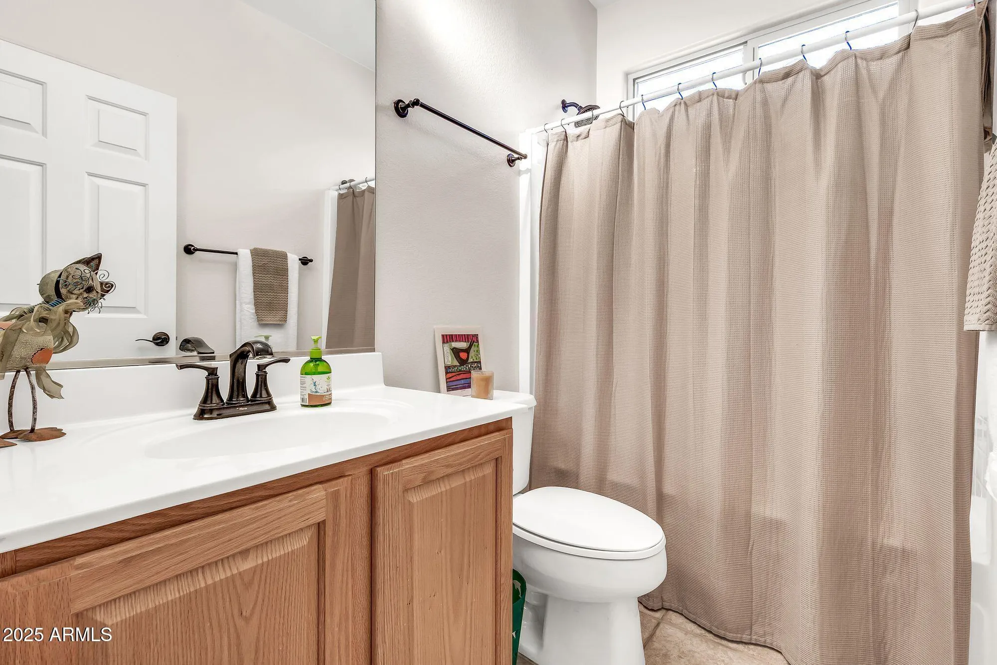 Property Slideshow image 23 of 38 | 3929 e peach tree dr, Chandler, AZ, 85249