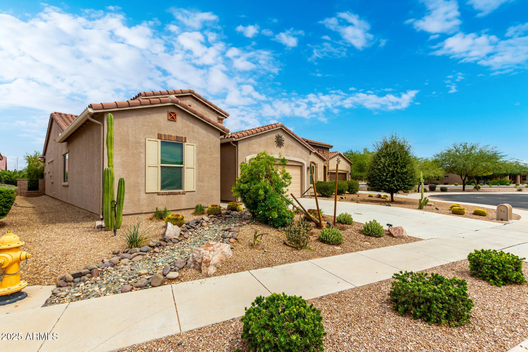 Property Slideshow image 4 of 45 | 354 n marcos ct, Casa Grande, AZ, 85194