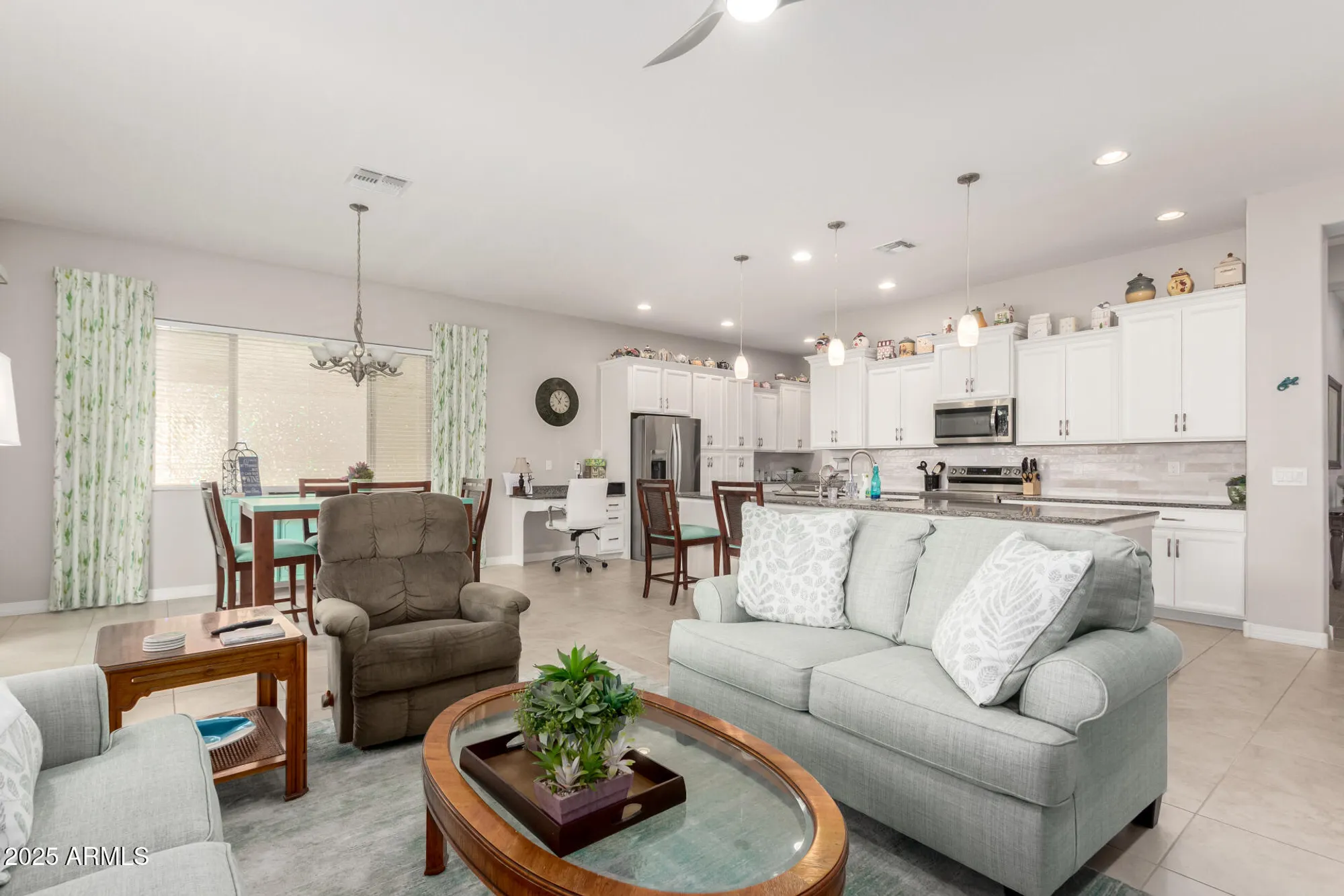 Property Slideshow image 12 of 45 | 354 n marcos ct, Casa Grande, AZ, 85194