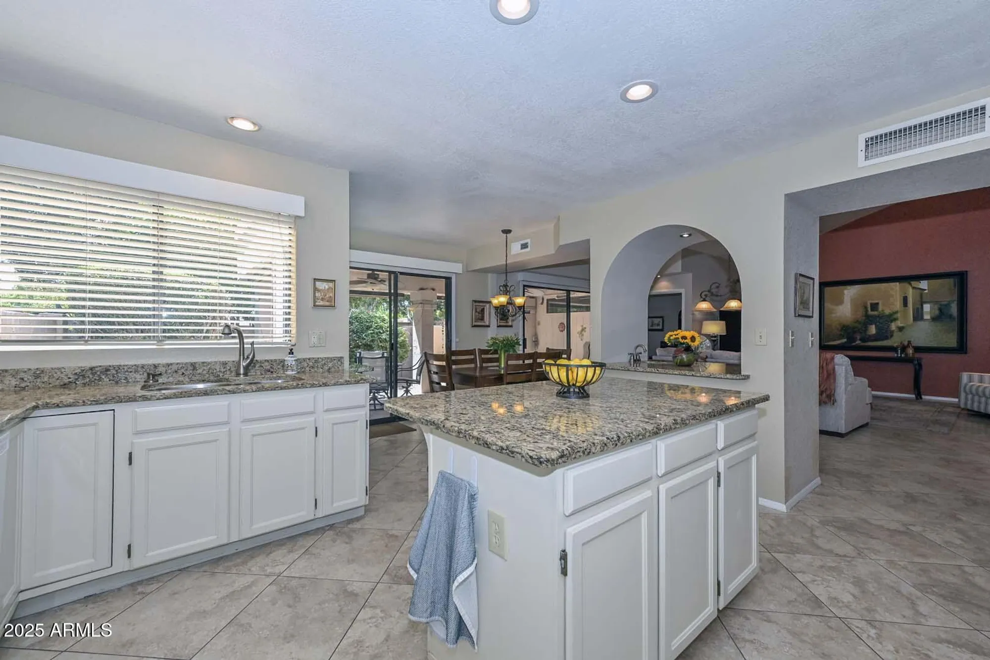 Property Slideshow image 3 of 32 | 9441 w morrow dr, Peoria, AZ, 85382