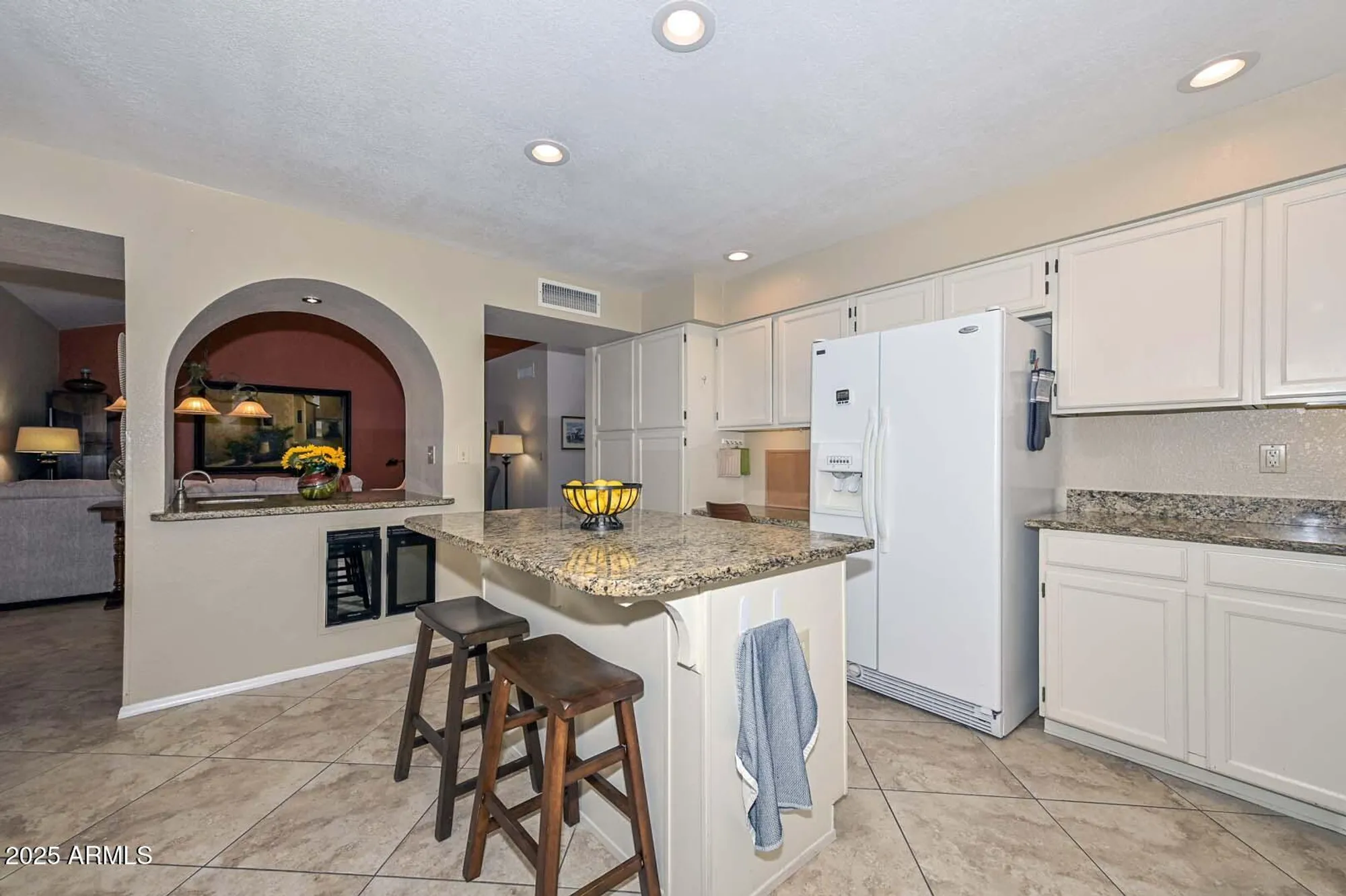 Property Slideshow image 21 of 32 | 9441 w morrow dr, Peoria, AZ, 85382