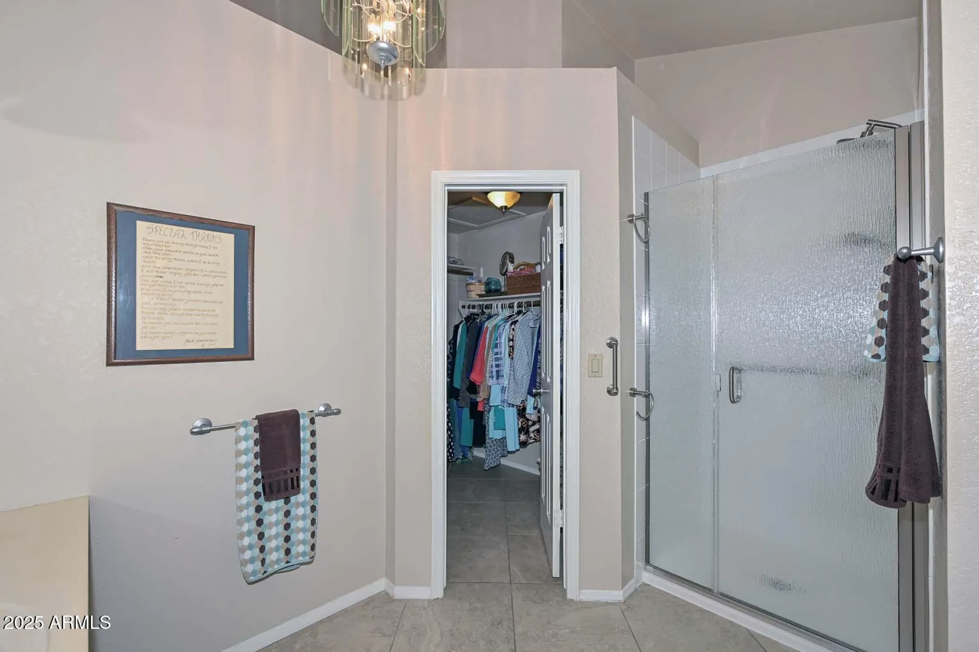 Property Slideshow image 9 of 32 | 9441 w morrow dr, Peoria, AZ, 85382