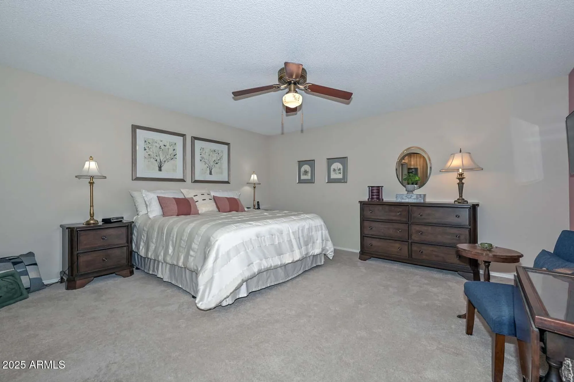 Property Slideshow image 4 of 32 | 9441 w morrow dr, Peoria, AZ, 85382