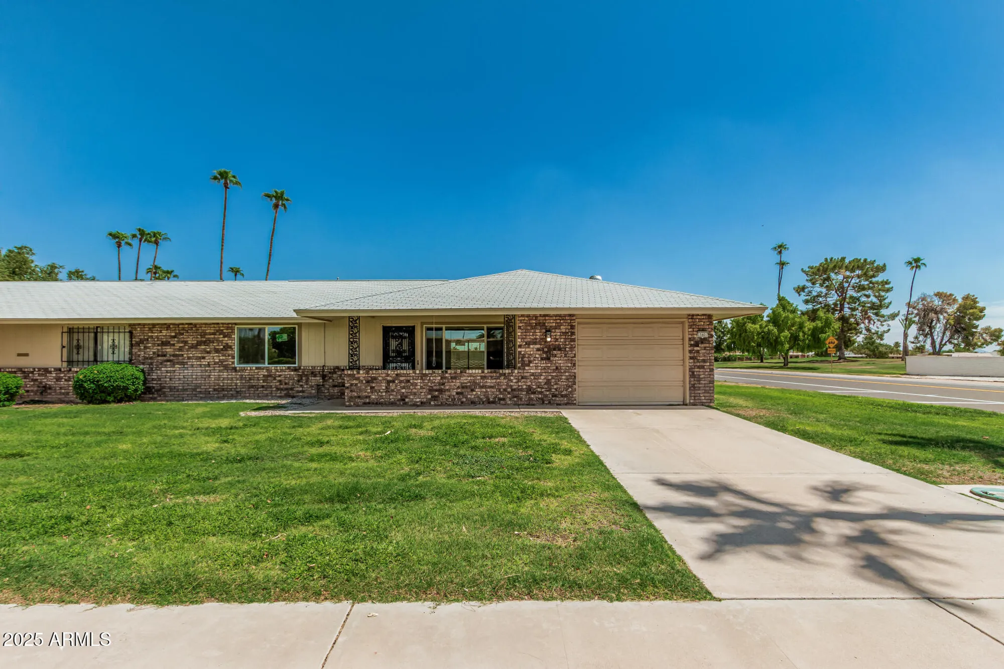 Property Slideshow image 1 of 38 | 15401 n cameo dr, Sun City, AZ, 85351