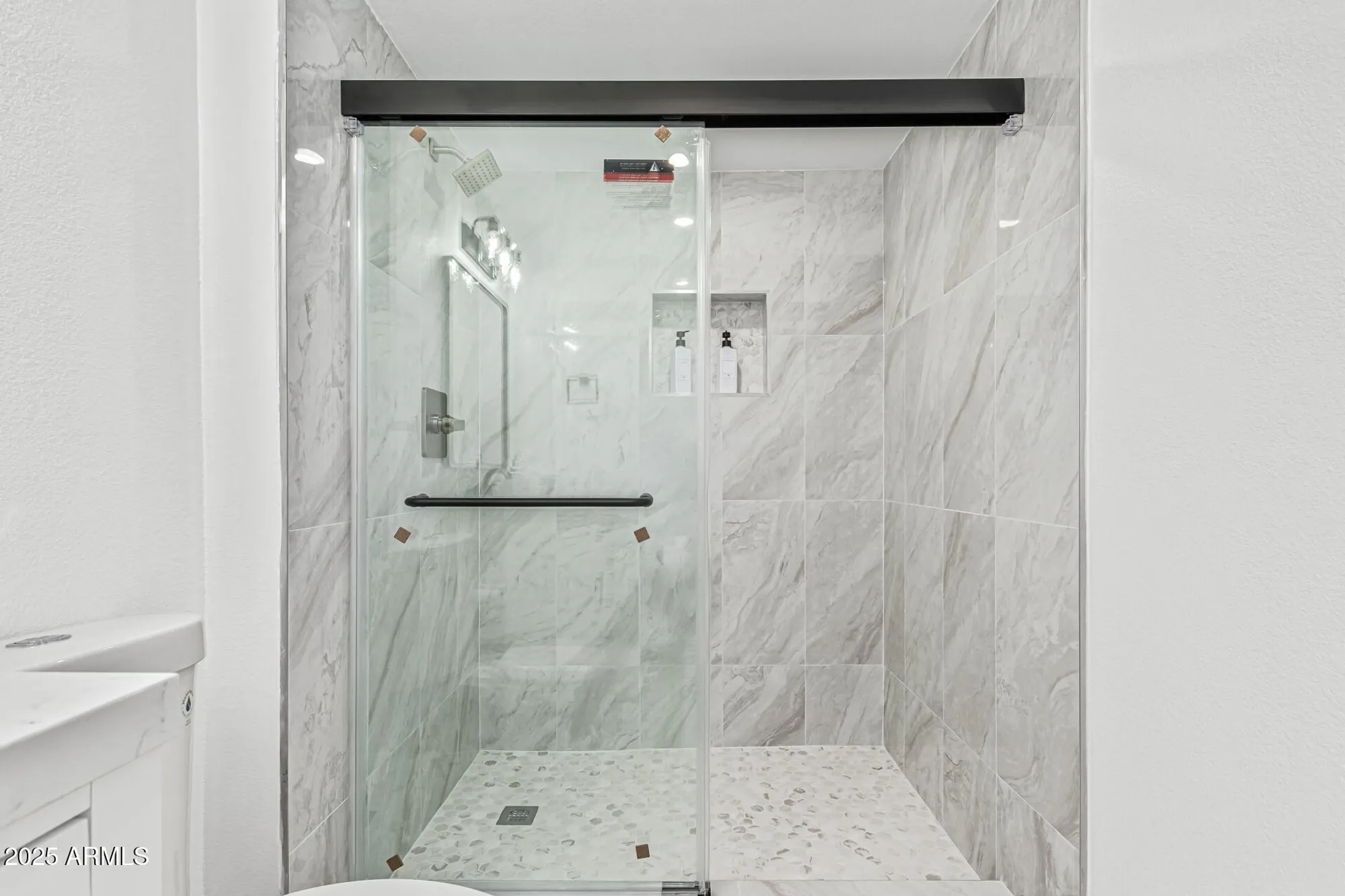 Property Slideshow image 23 of 38 | 15401 n cameo dr, Sun City, AZ, 85351