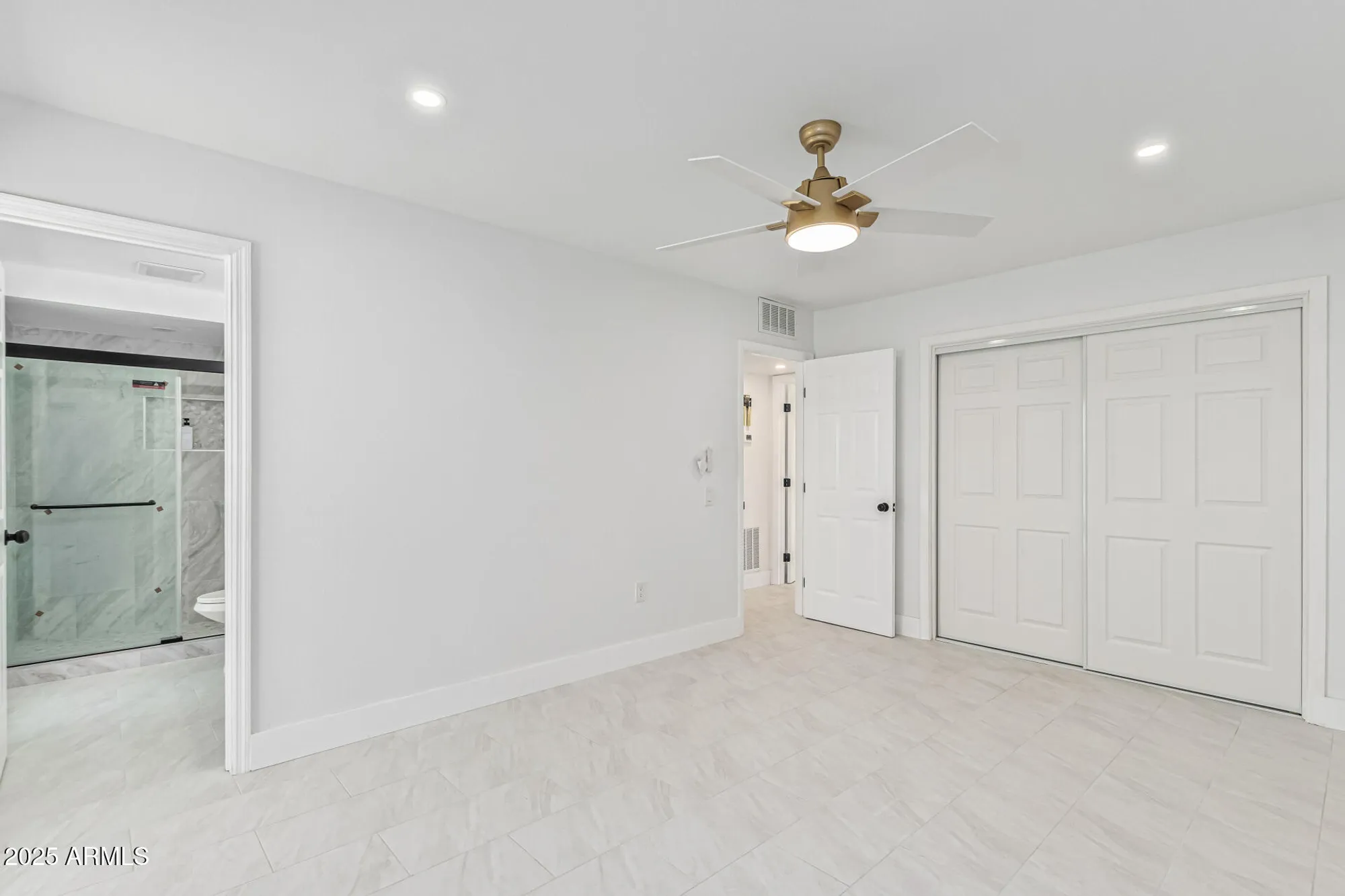 Property Slideshow image 25 of 38 | 15401 n cameo dr, Sun City, AZ, 85351