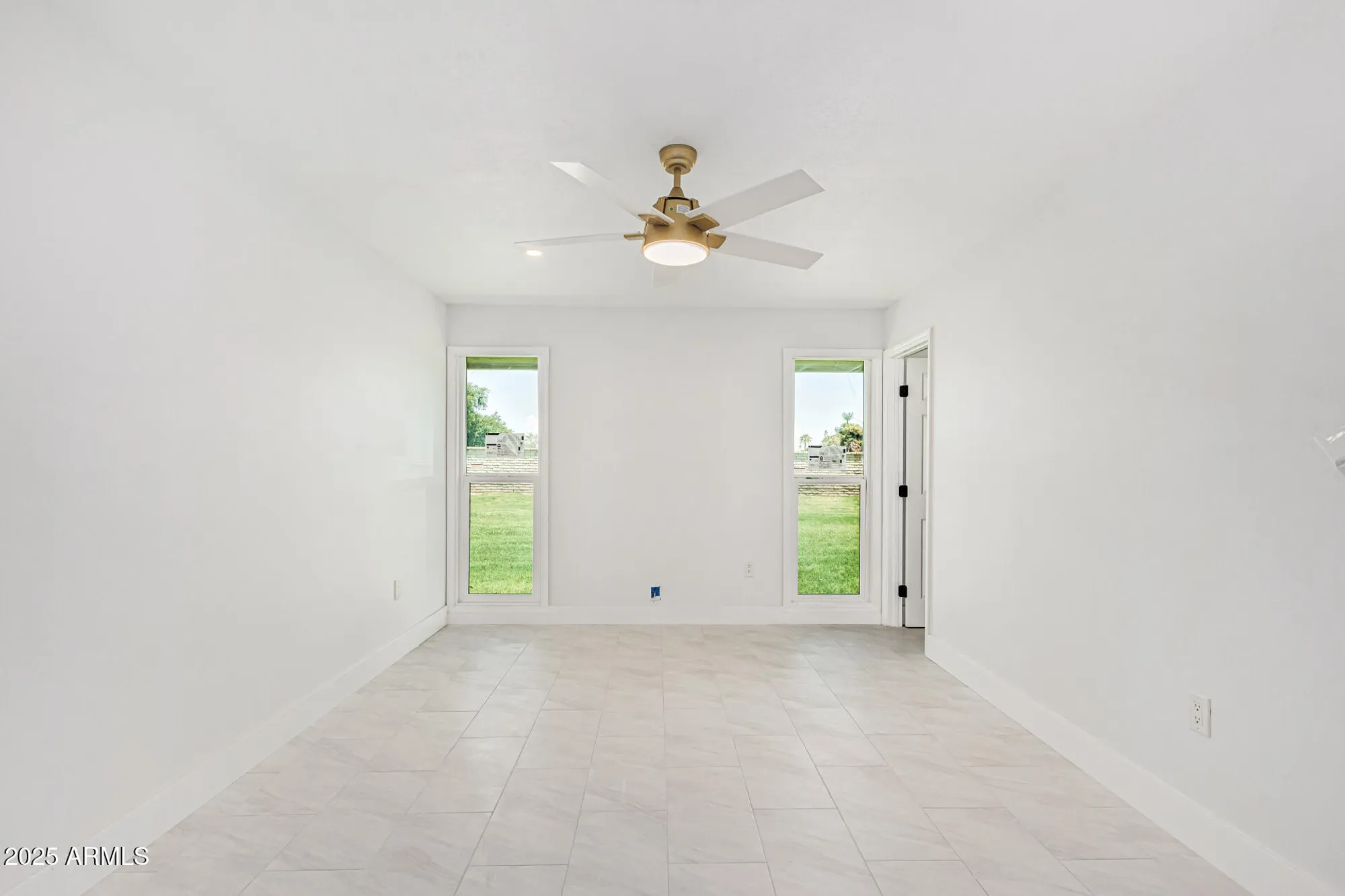 Property Slideshow image 26 of 38 | 15401 n cameo dr, Sun City, AZ, 85351