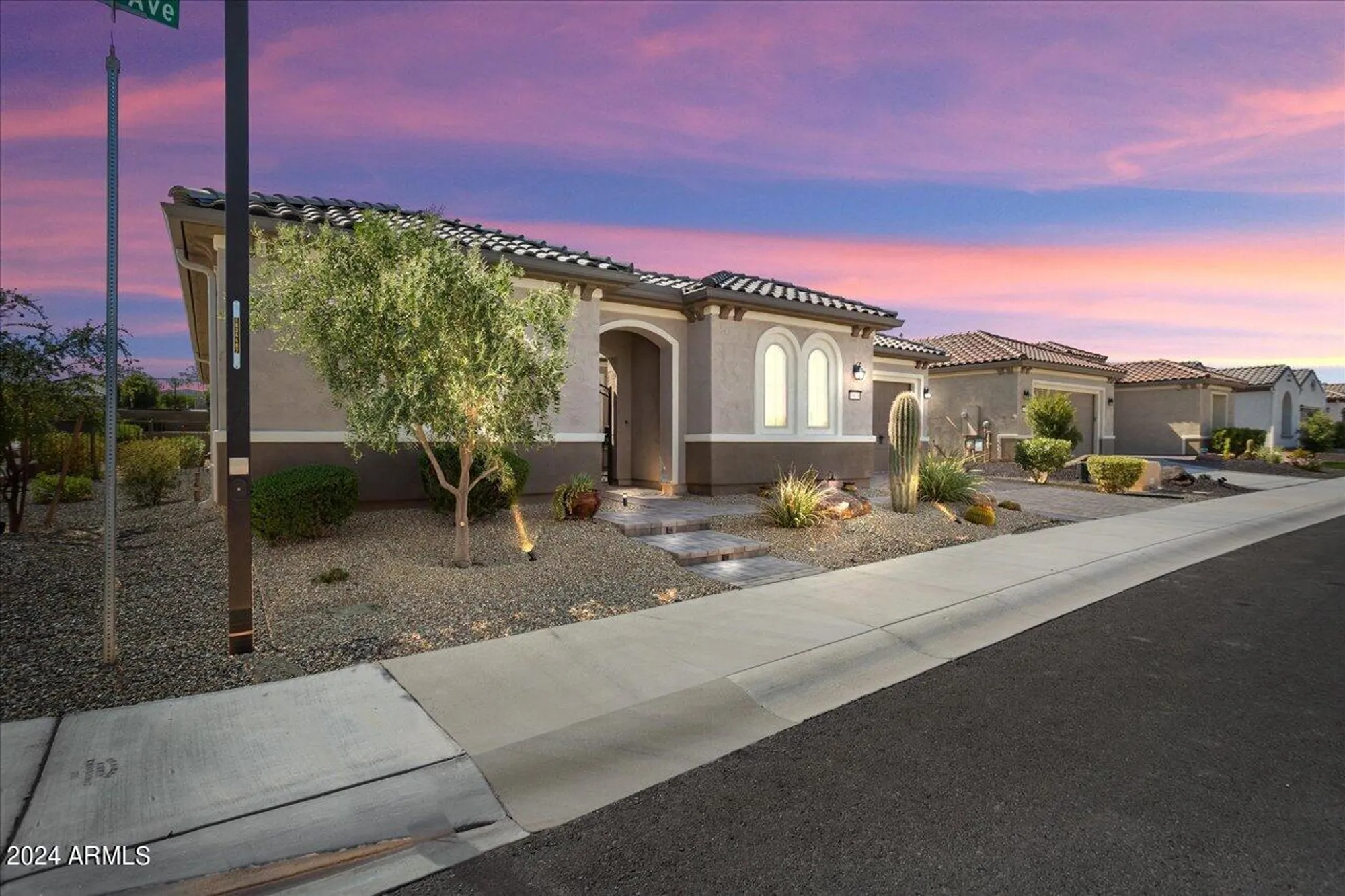 Property Slideshow image 5 of 53 | 19039 n 264th ave, Buckeye, AZ, 85396