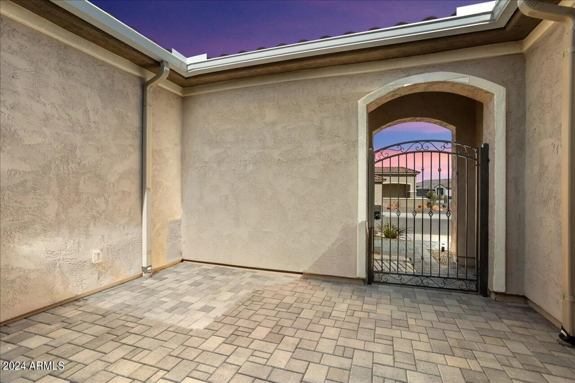 Property Slideshow image 8 of 53 | 19039 n 264th ave, Buckeye, AZ, 85396