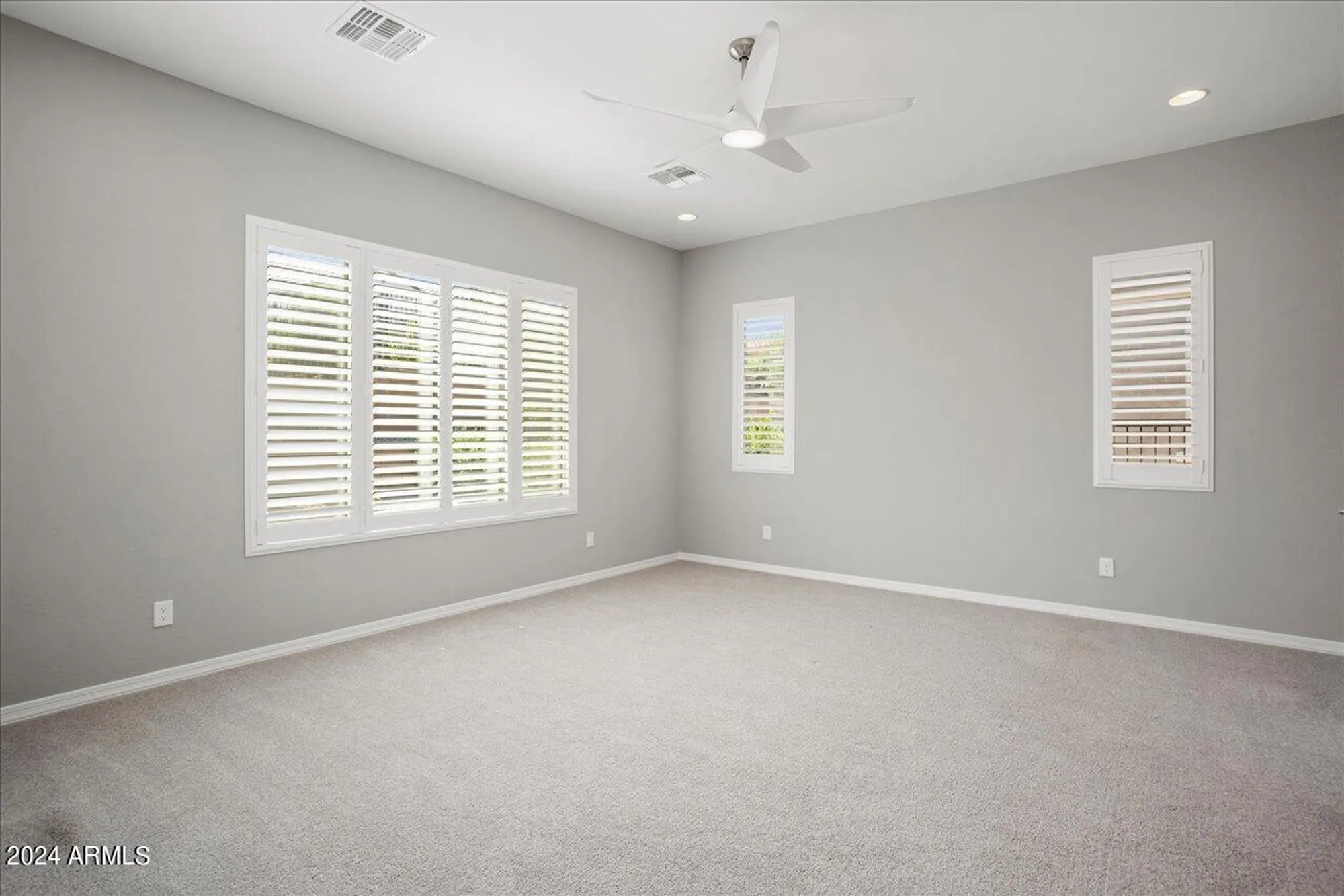 Property Slideshow image 23 of 53 | 19039 n 264th ave, Buckeye, AZ, 85396