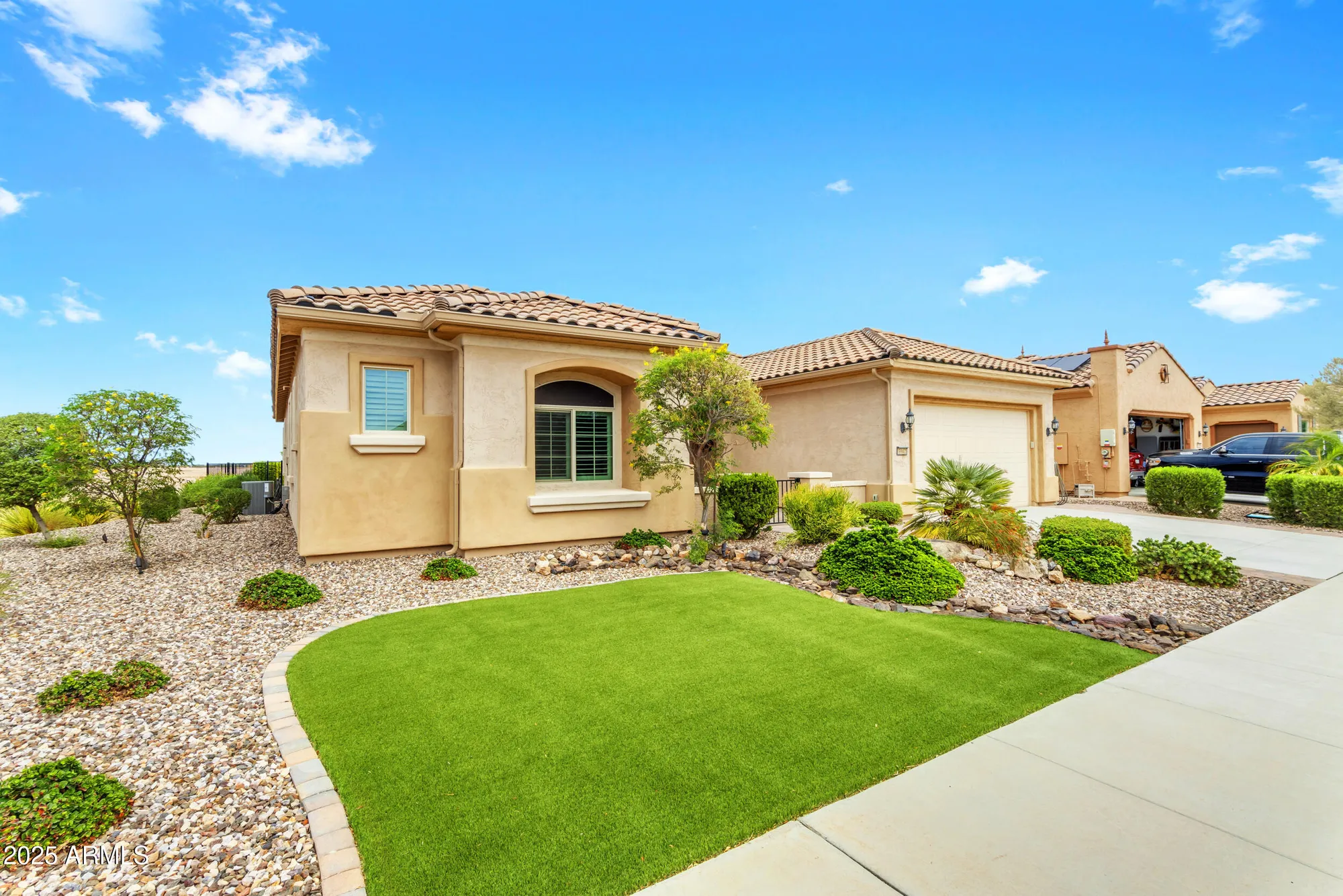 Property Slideshow image 3 of 80 | 5942 w cactus wren way, Florence, AZ, 85132