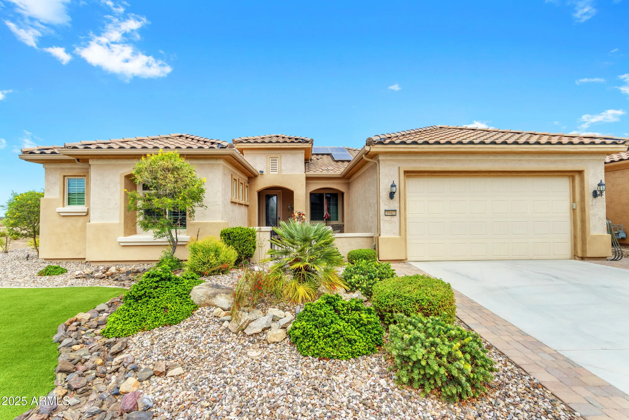 Property Slideshow image 48 of 80 | 5942 w cactus wren way, Florence, AZ, 85132