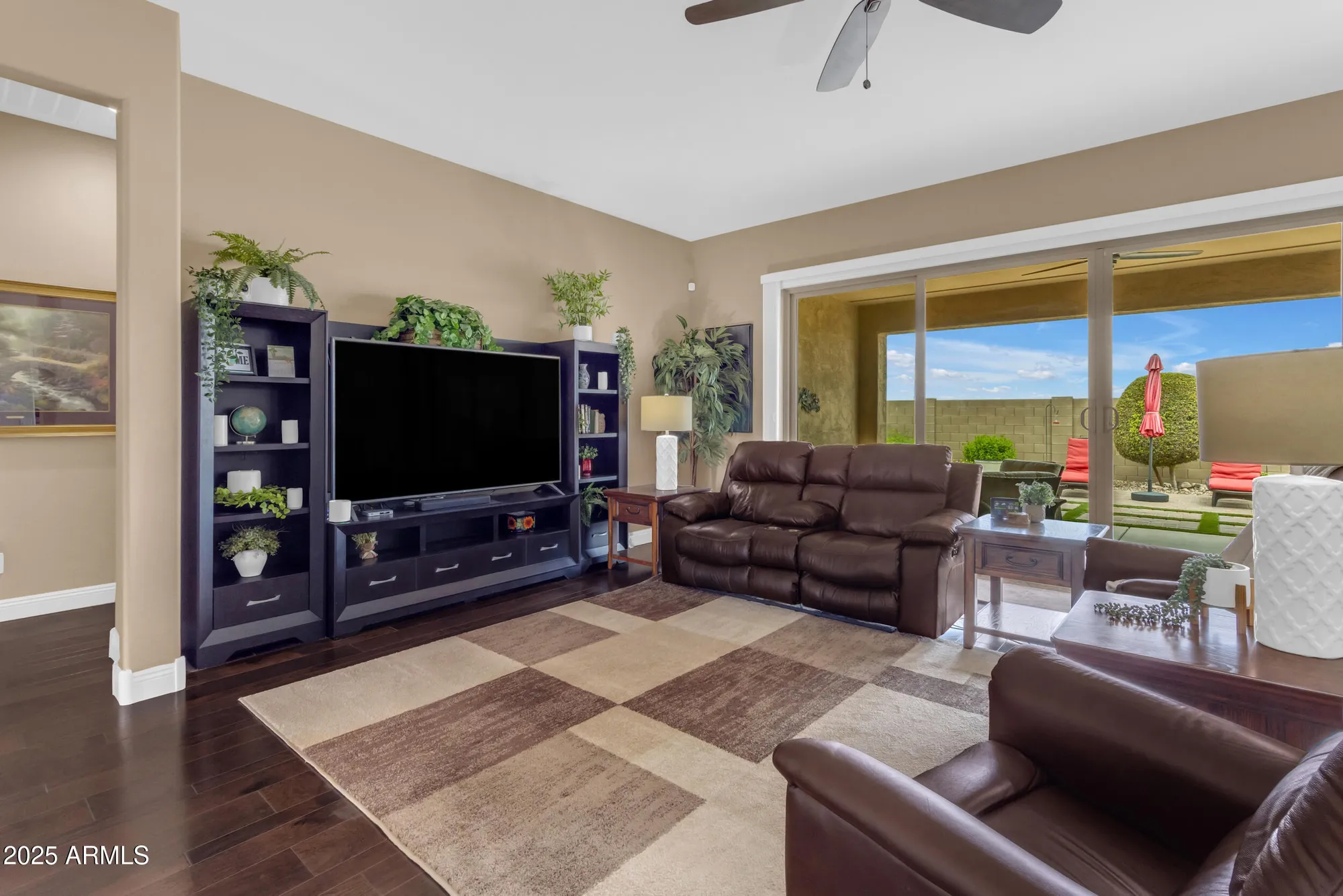 Property Slideshow image 10 of 80 | 5942 w cactus wren way, Florence, AZ, 85132