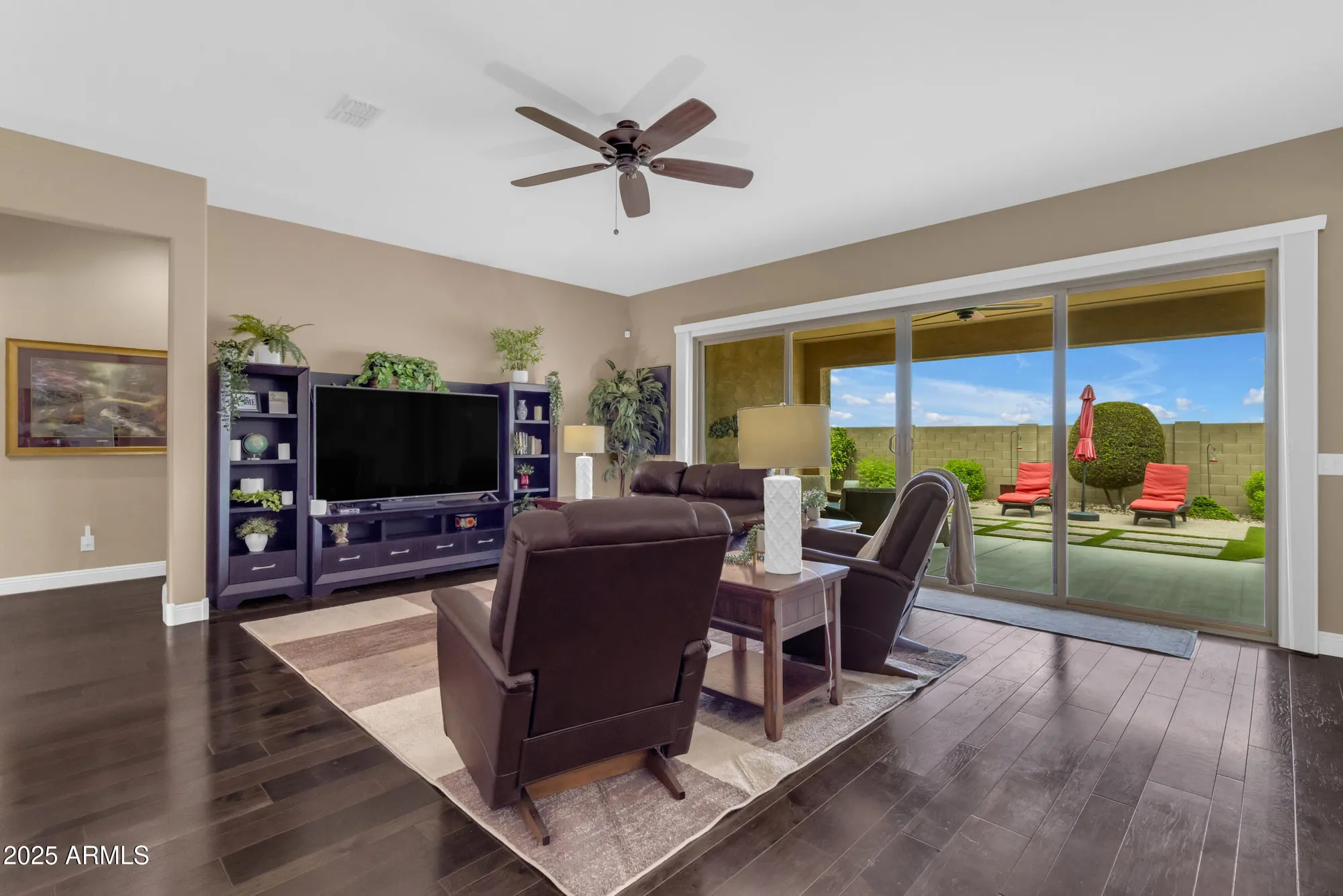Property Slideshow image 6 of 80 | 5942 w cactus wren way, Florence, AZ, 85132
