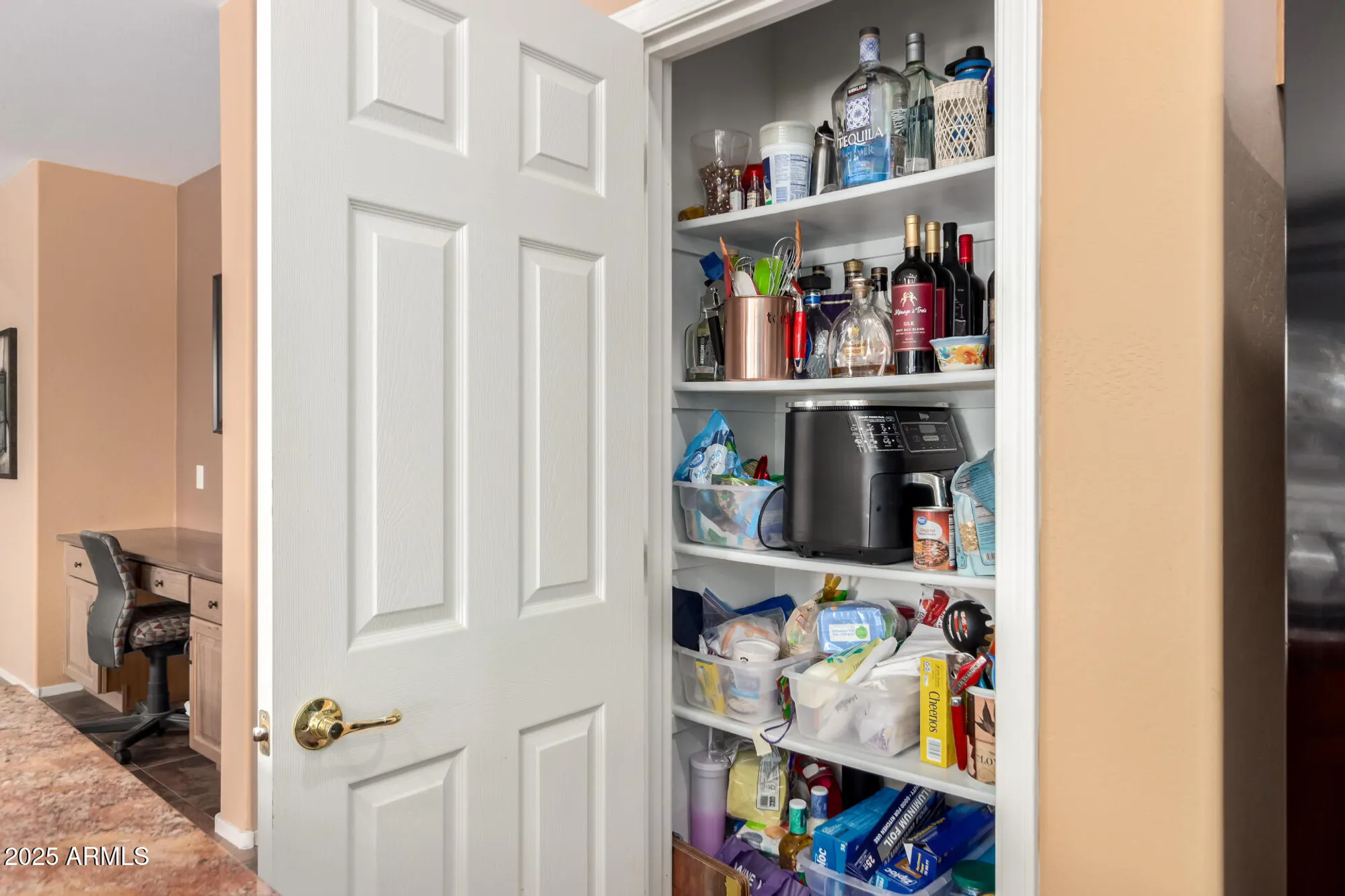 Property Slideshow image 18 of 77 | 42621 w heavenly pl, Maricopa, AZ, 85138