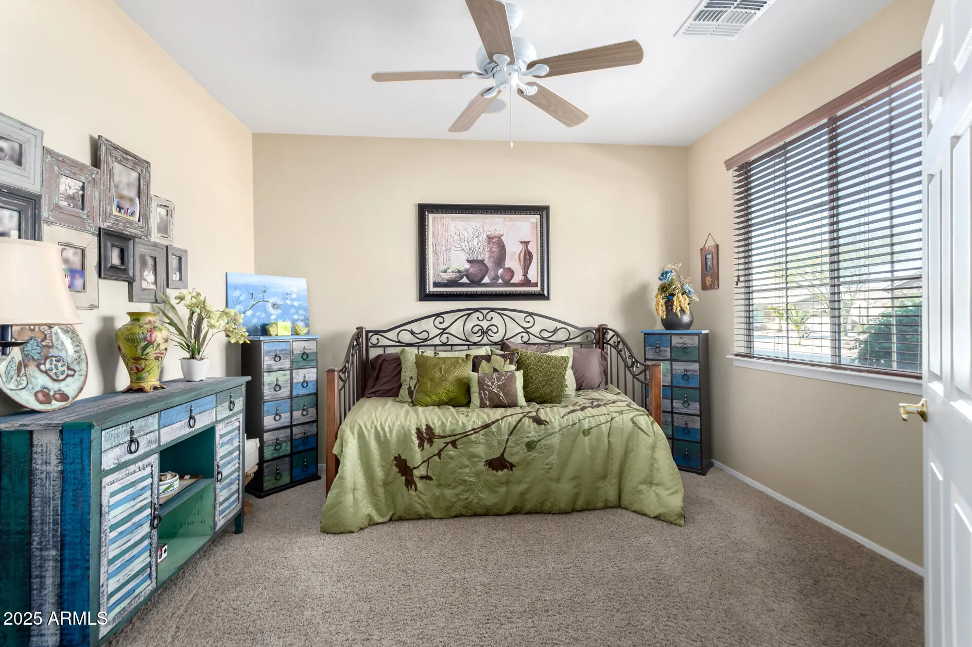 Property Slideshow image 19 of 77 | 42621 w heavenly pl, Maricopa, AZ, 85138