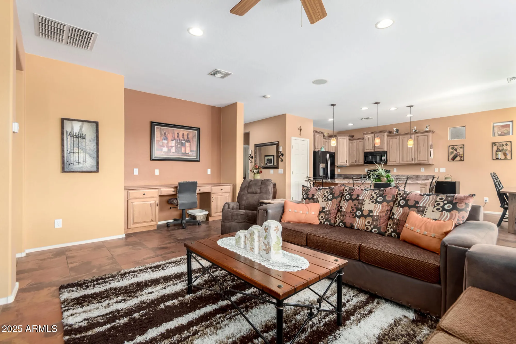 Property Slideshow image 8 of 77 | 42621 w heavenly pl, Maricopa, AZ, 85138