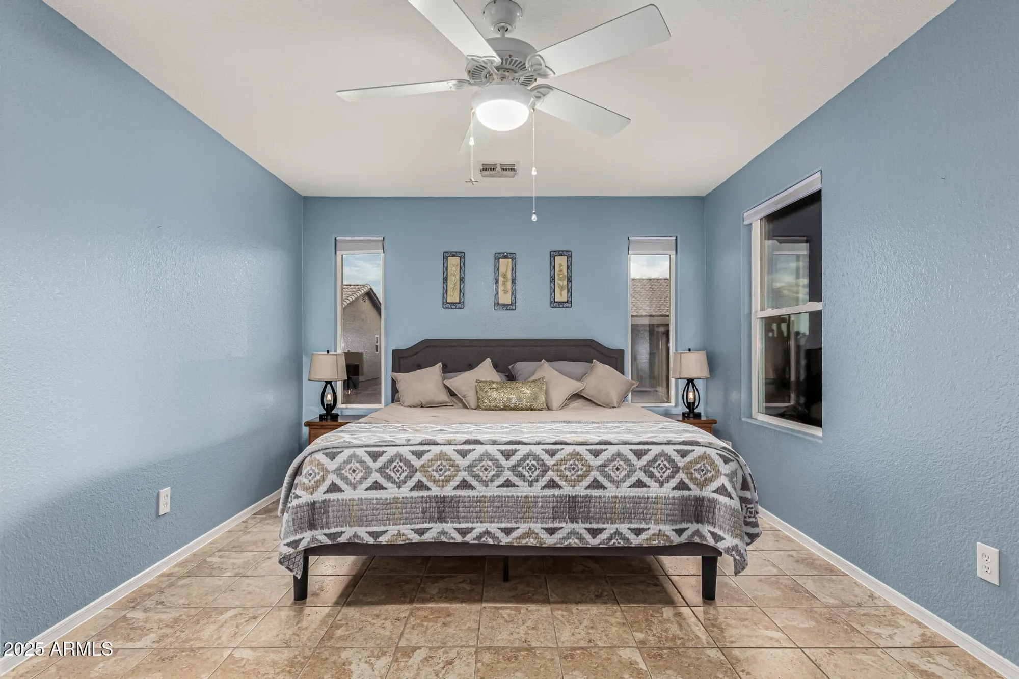 Property Slideshow image 19 of 54 | 1361 e torrey pines ln, Chandler, AZ, 85249