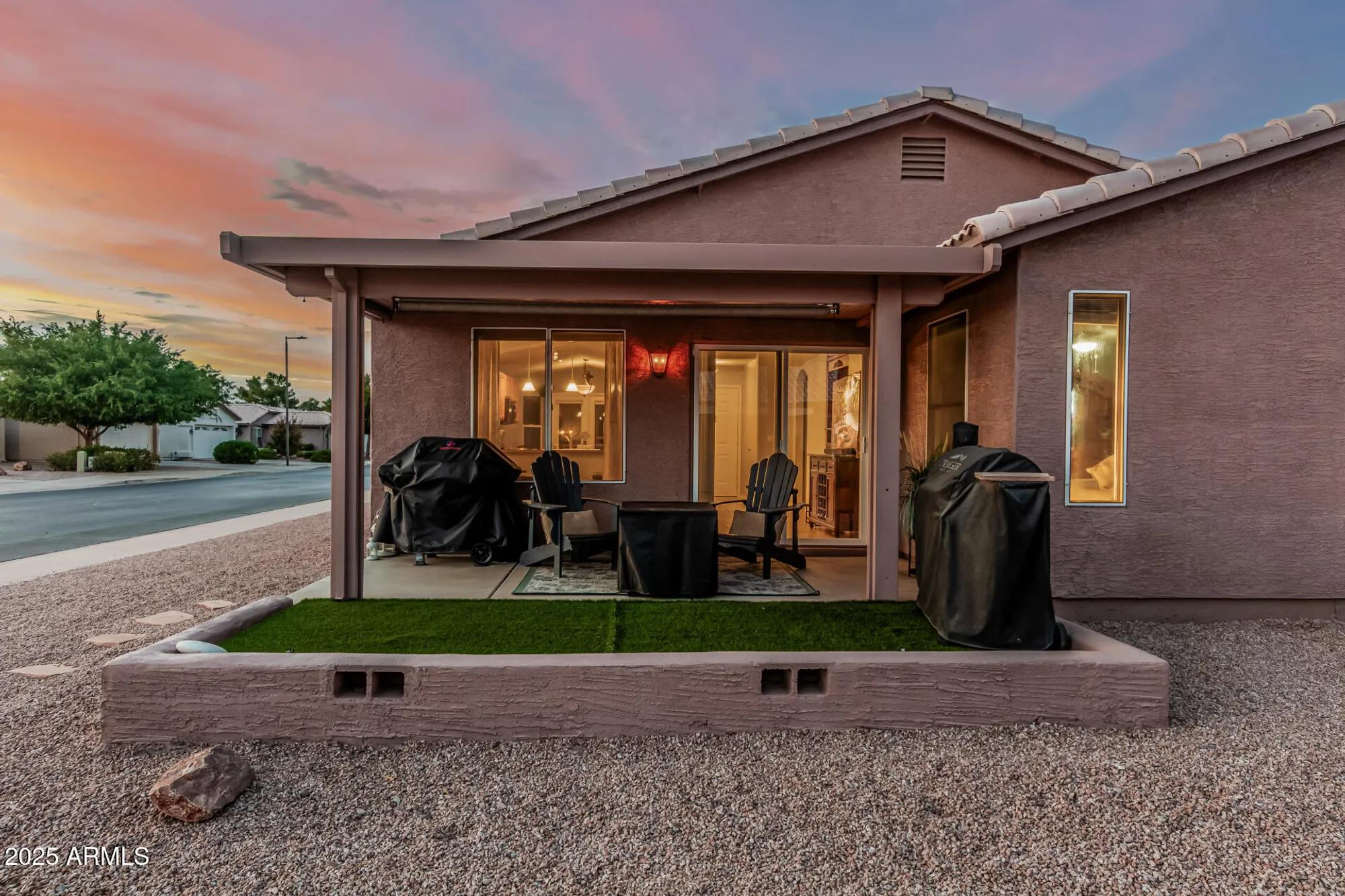 Property Slideshow image 31 of 54 | 1361 e torrey pines ln, Chandler, AZ, 85249