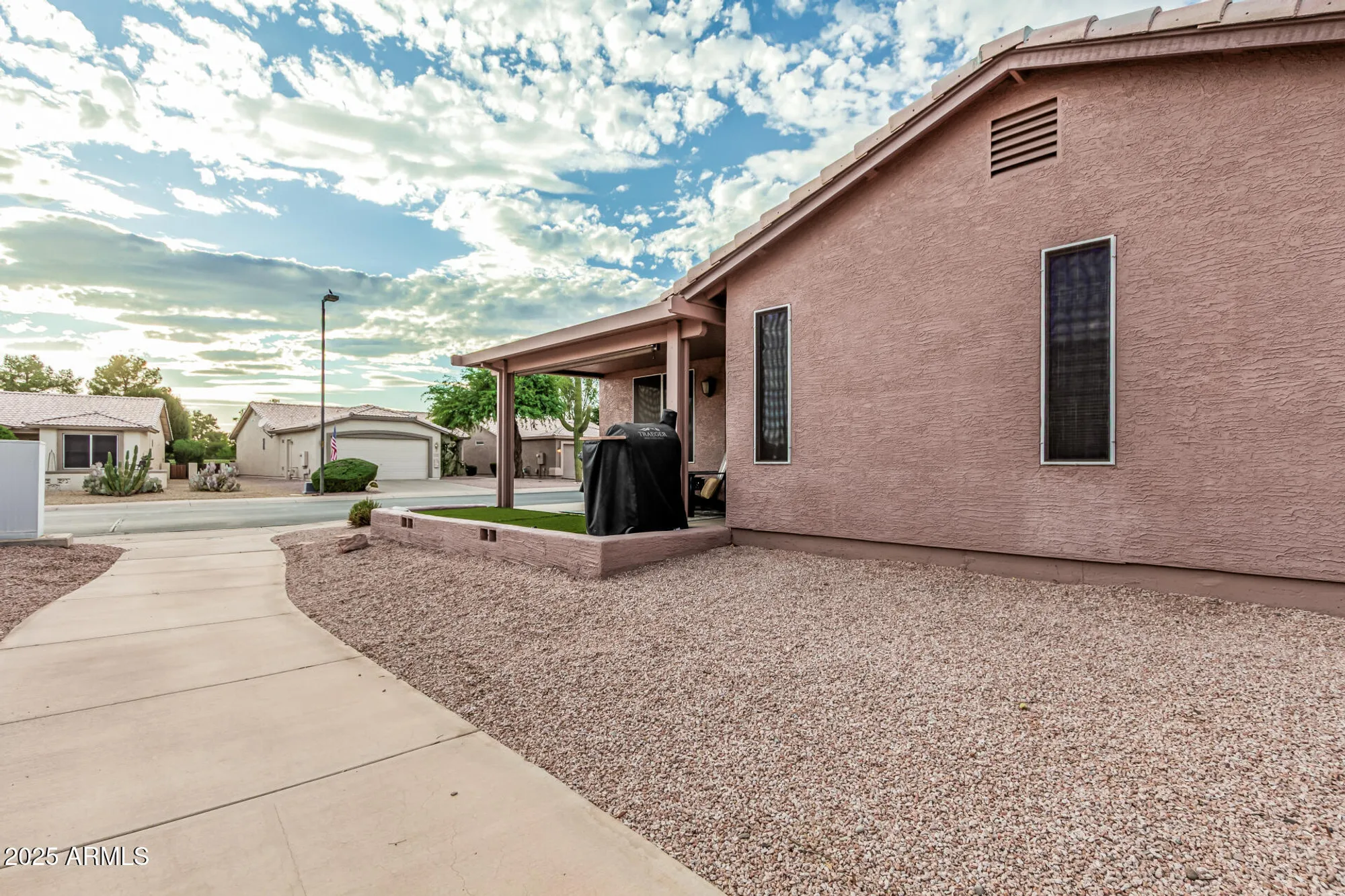 Property Slideshow image 38 of 54 | 1361 e torrey pines ln, Chandler, AZ, 85249