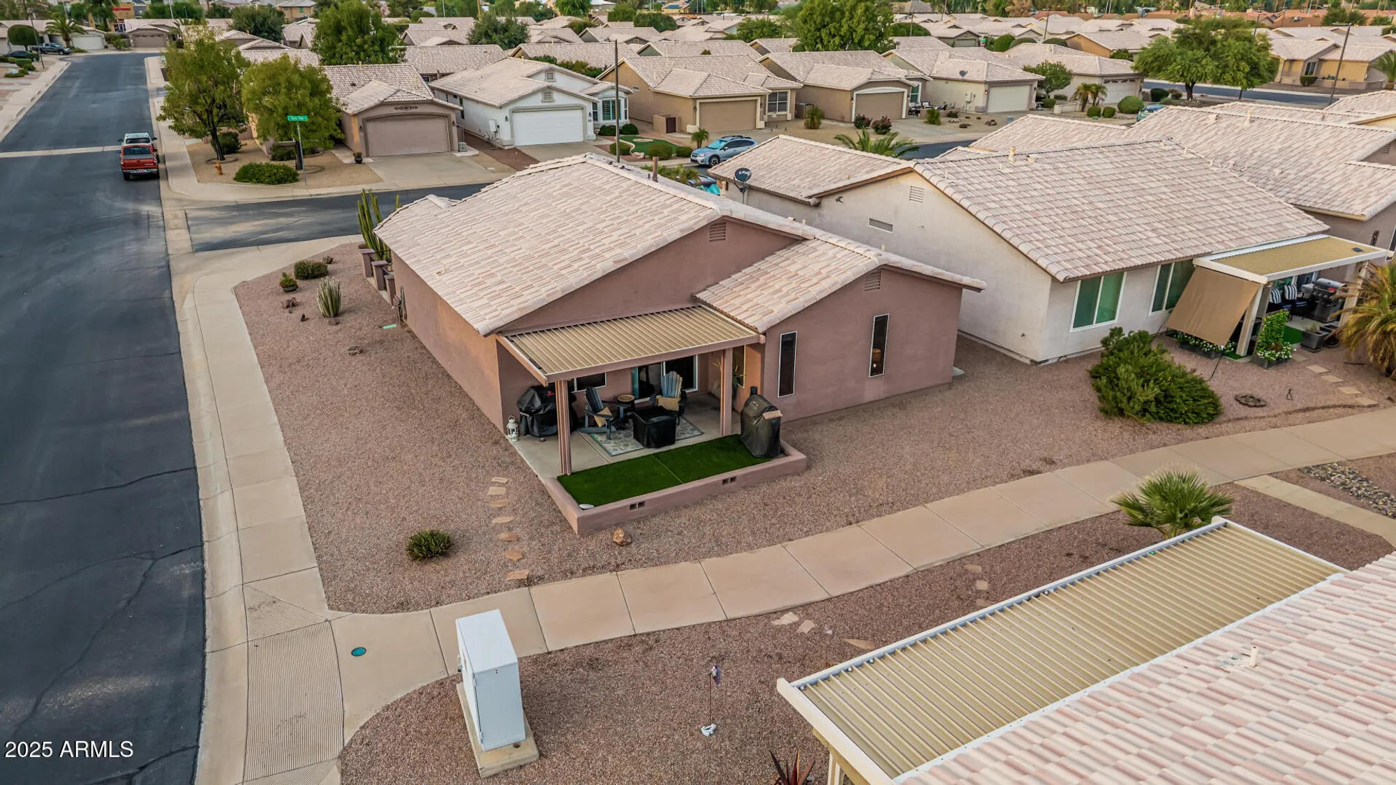 Property Slideshow image 43 of 54 | 1361 e torrey pines ln, Chandler, AZ, 85249