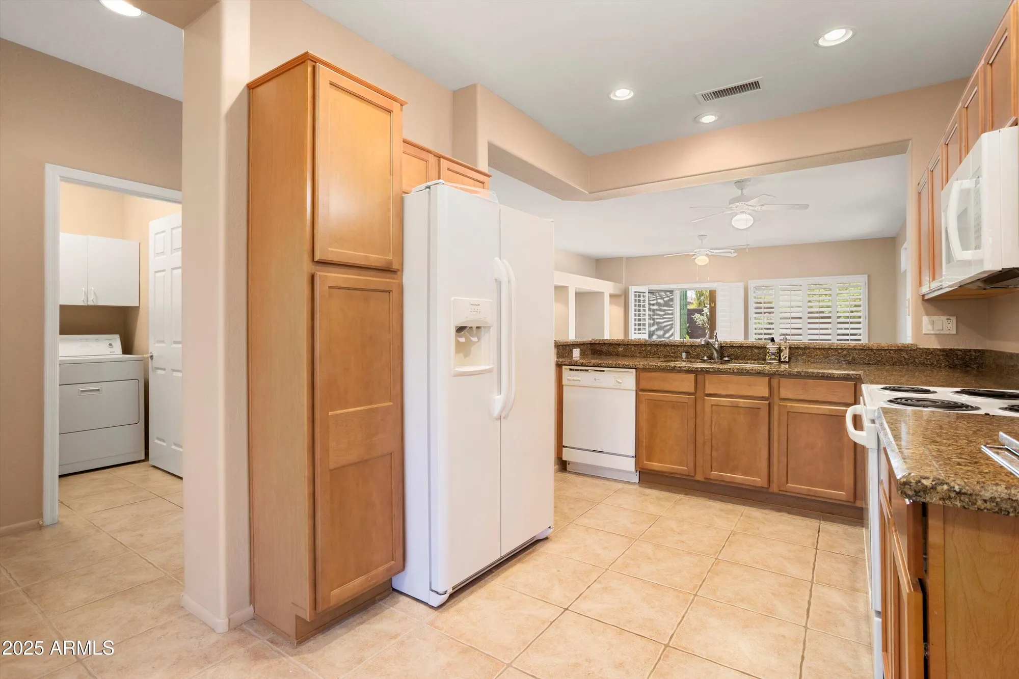 Property Slideshow image 11 of 30 | 18522 n borgata dr, Surprise, AZ, 85374