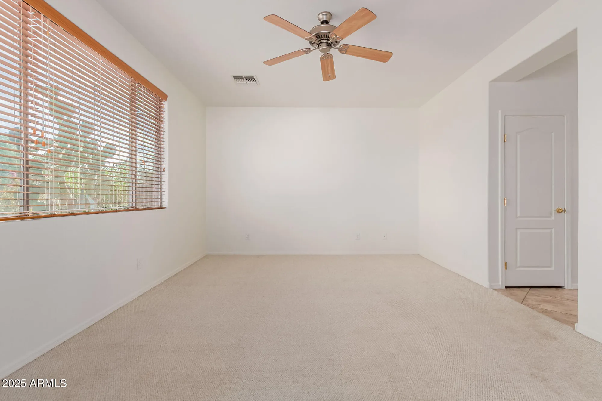 Property Slideshow image 21 of 33 | 22529 w twilight trl, Buckeye, AZ, 85326