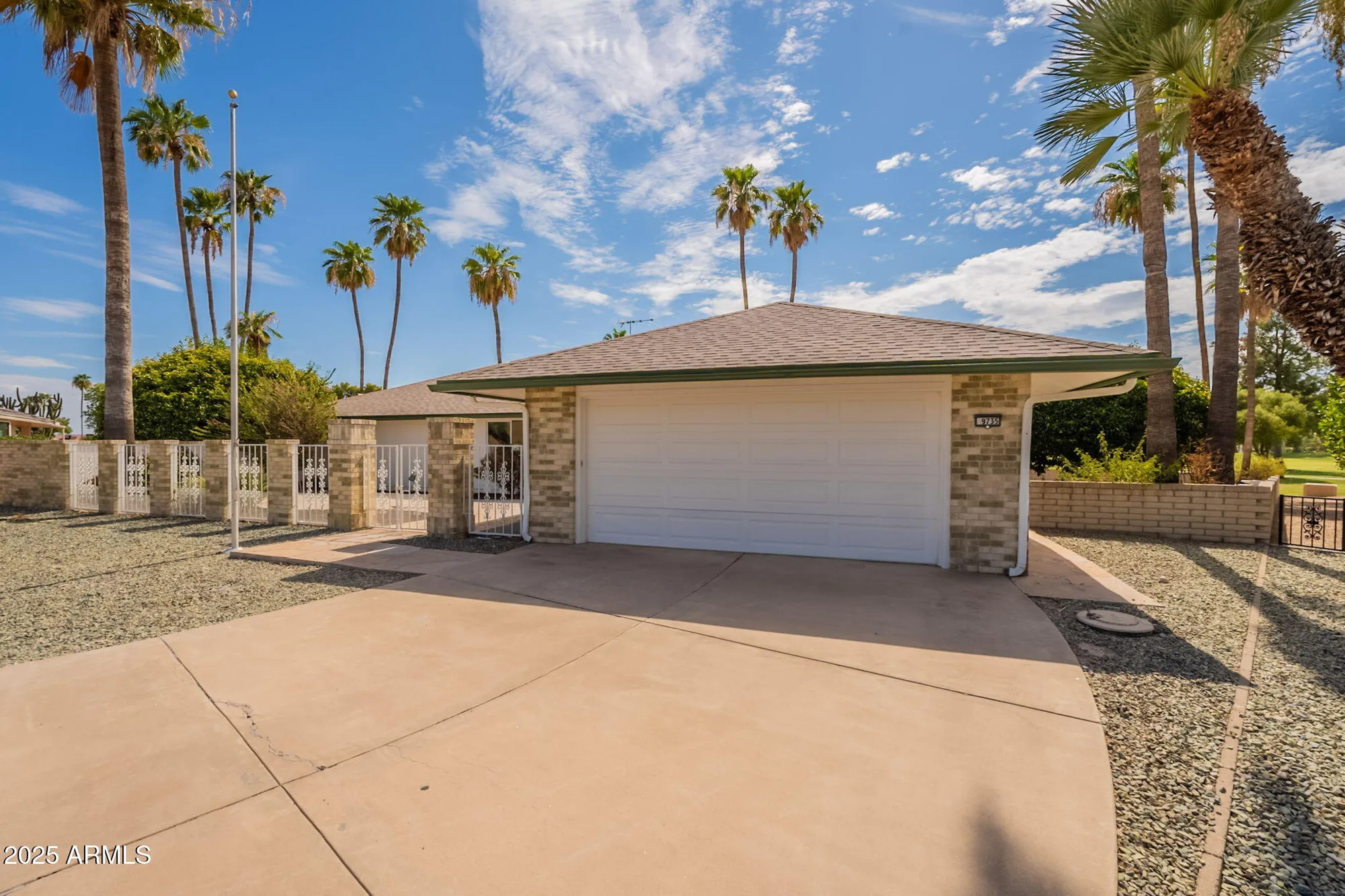 Property Slideshow image 7 of 66 | 9735 w country club dr, Sun City, AZ, 85373