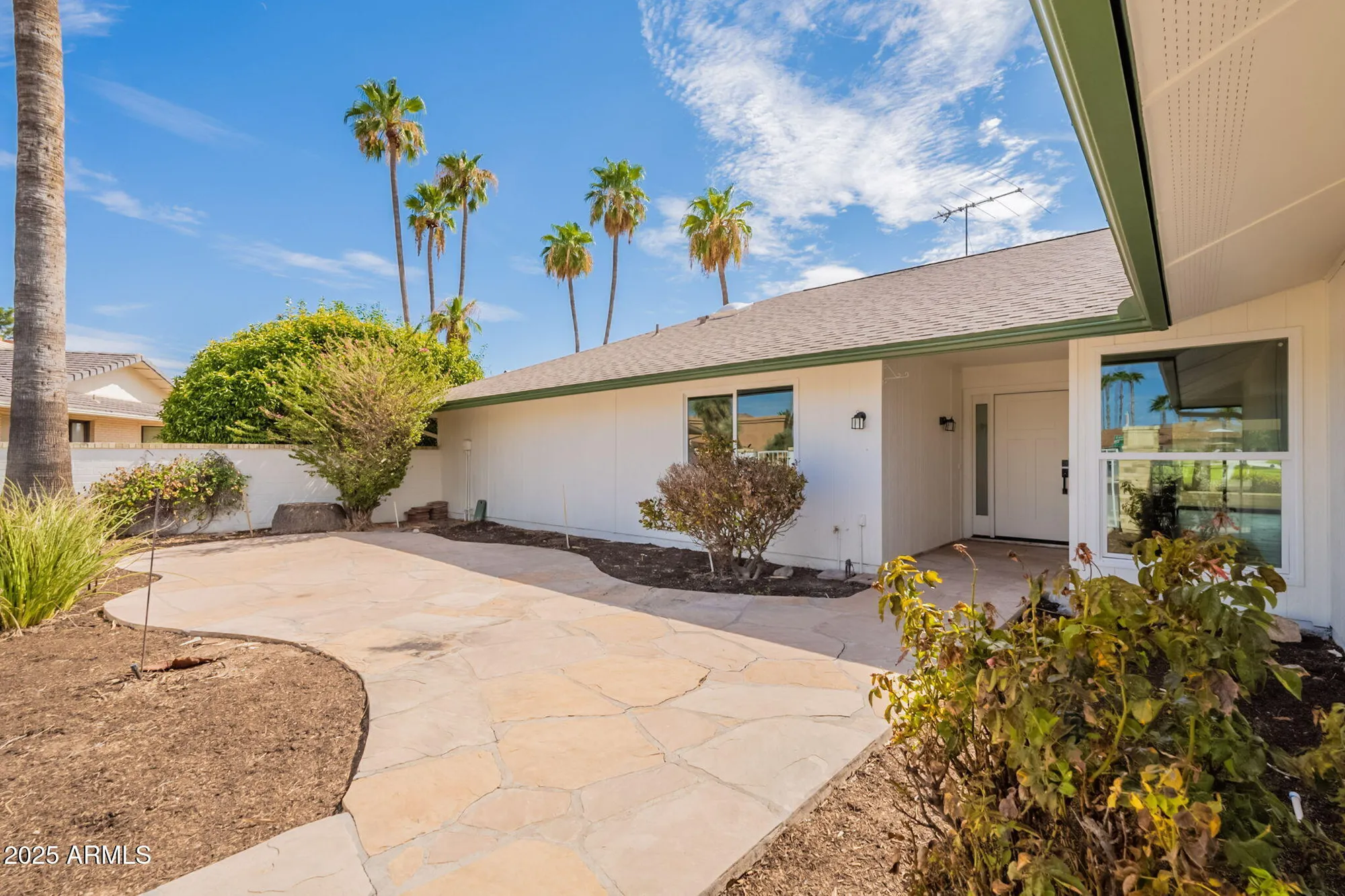 Property Slideshow image 8 of 66 | 9735 w country club dr, Sun City, AZ, 85373