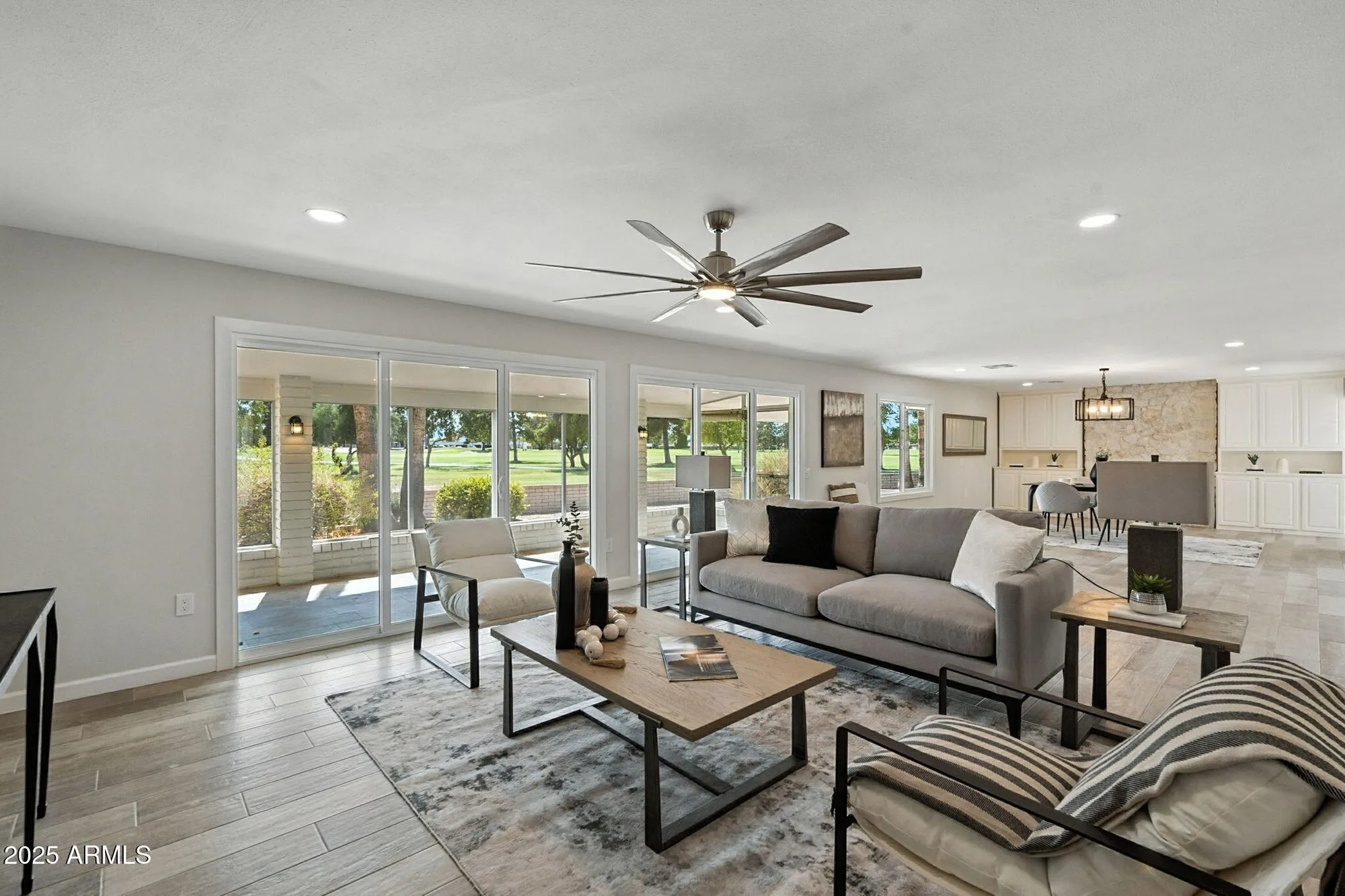 Property Slideshow image 15 of 66 | 9735 w country club dr, Sun City, AZ, 85373