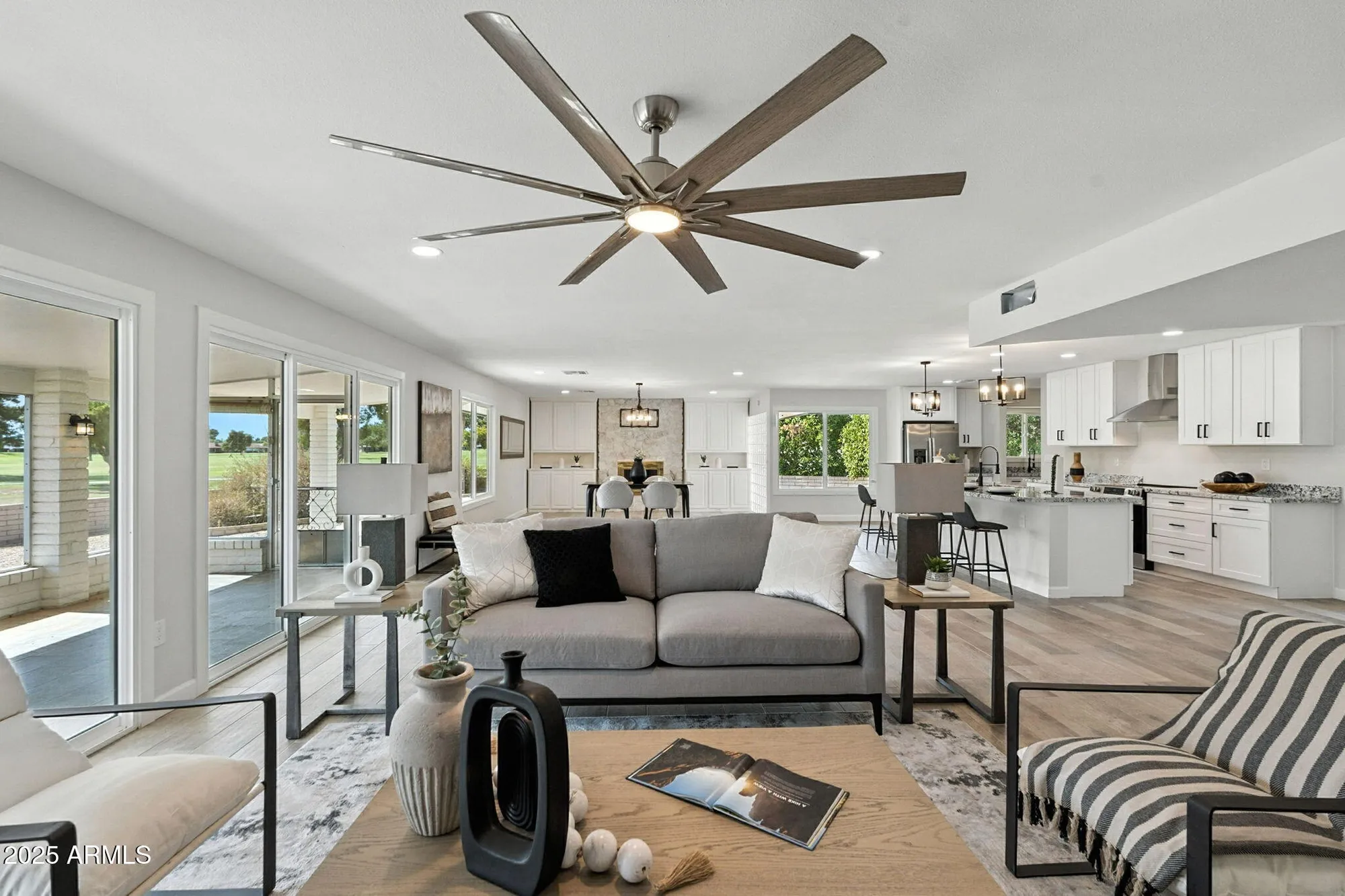 Property Slideshow image 16 of 66 | 9735 w country club dr, Sun City, AZ, 85373