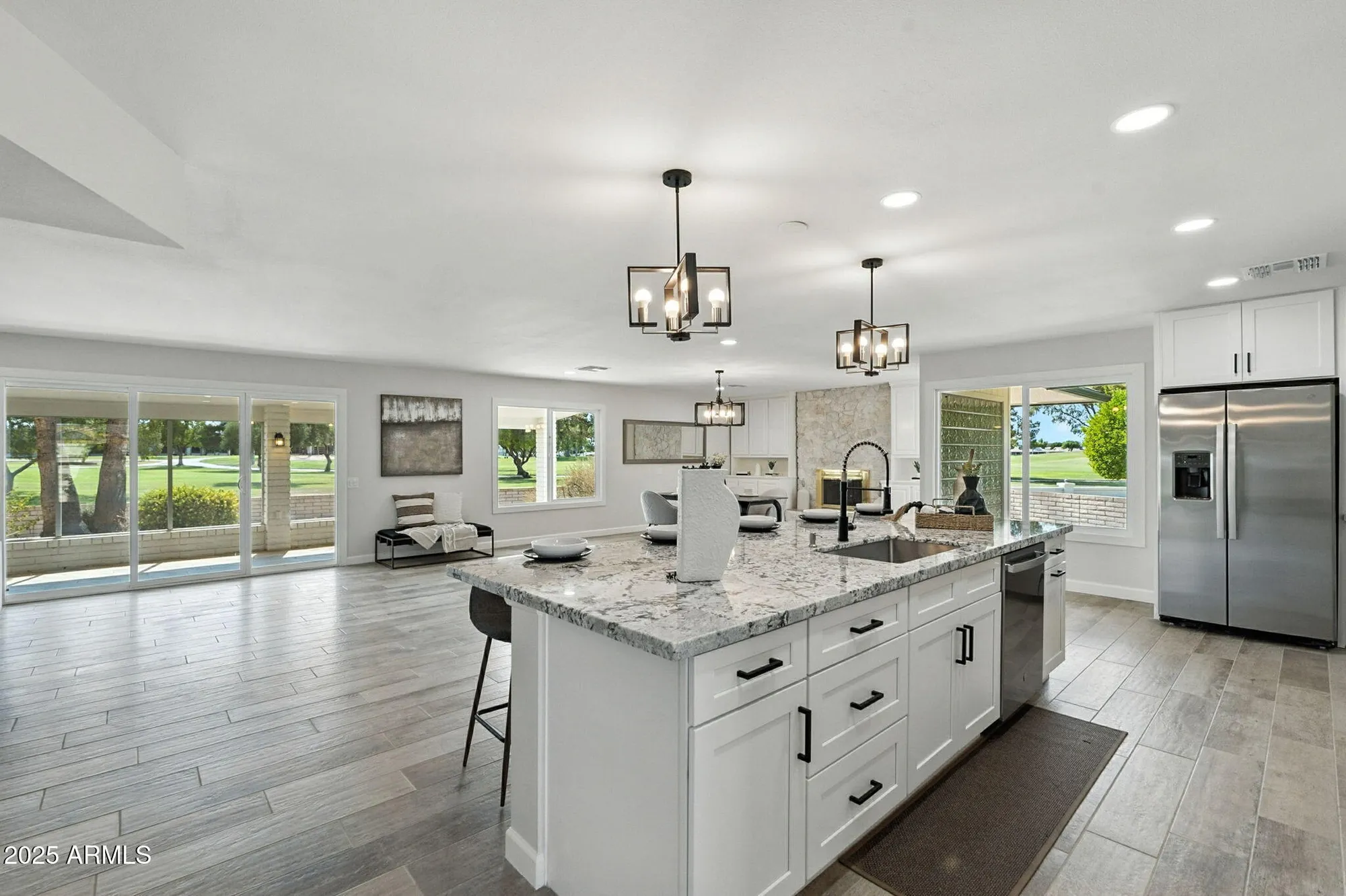 Property Slideshow image 19 of 66 | 9735 w country club dr, Sun City, AZ, 85373