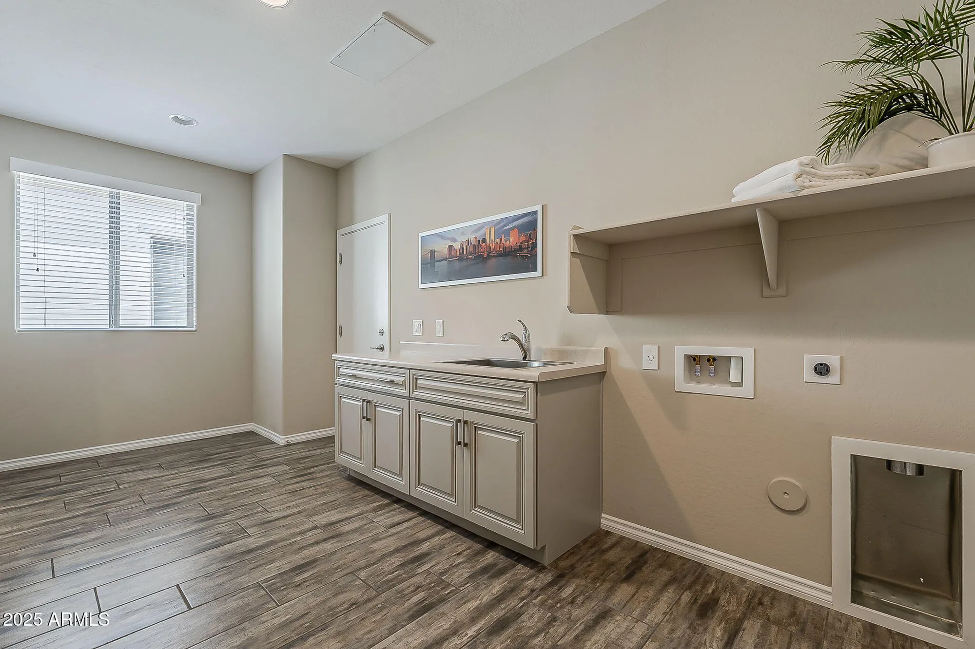 Property Slideshow image 37 of 66 | 280 e watermelon ln, Queen Creek, AZ, 85140