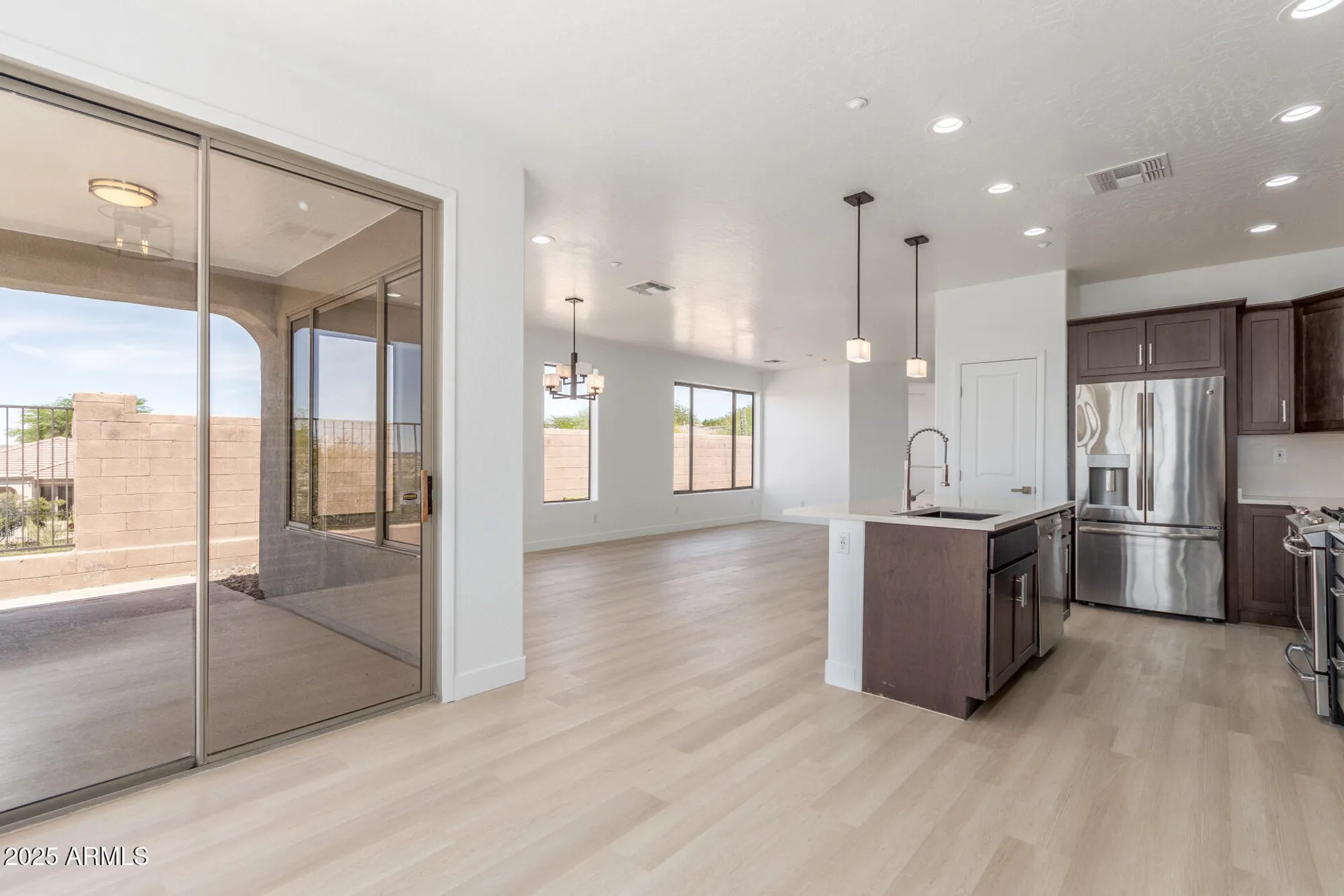 Property Slideshow image 13 of 53 | 41401 n maidstone ct, Anthem, AZ, 85086