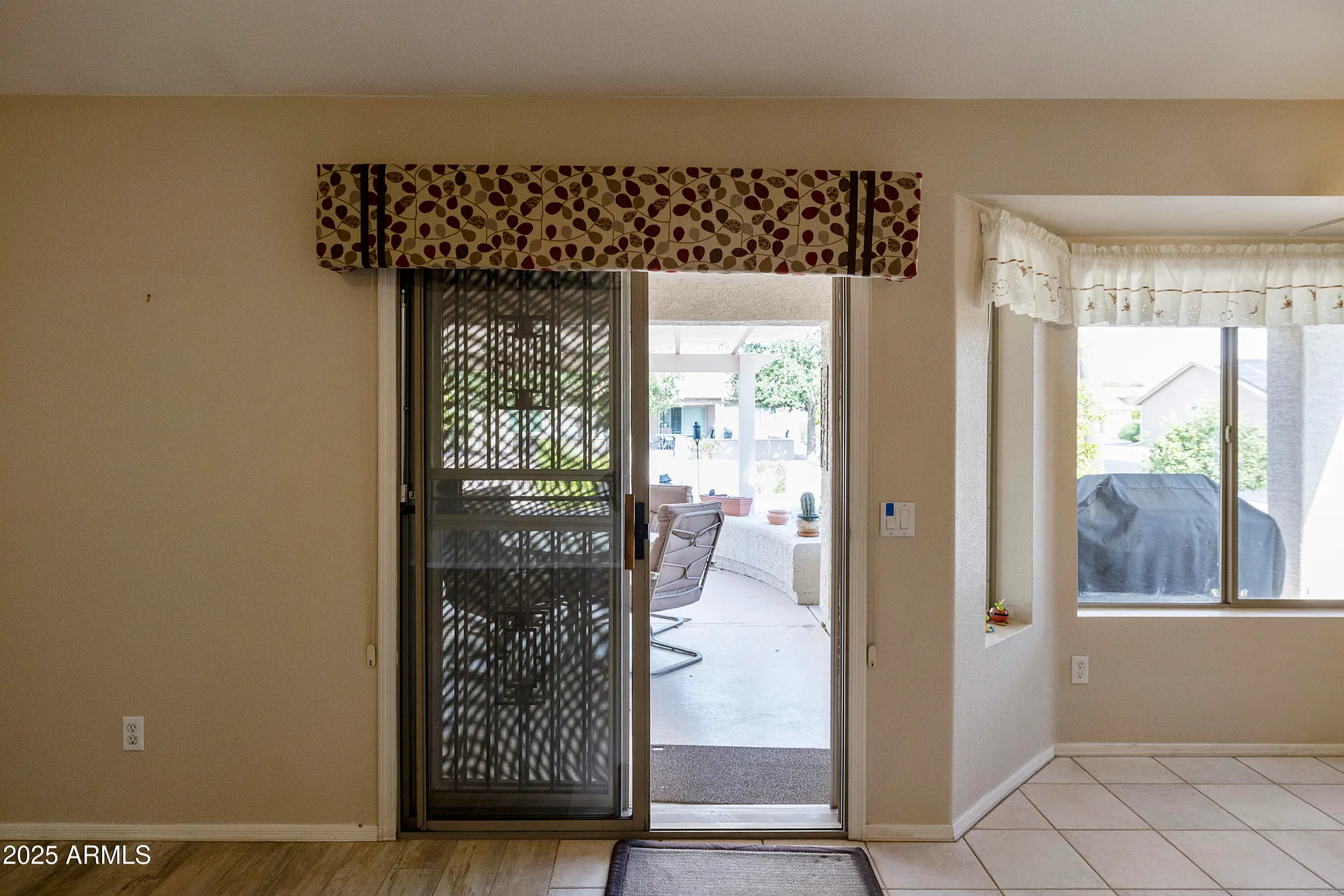 Property Slideshow image 17 of 71 | 24211 s starcrest dr, Sun Lakes, AZ, 85248