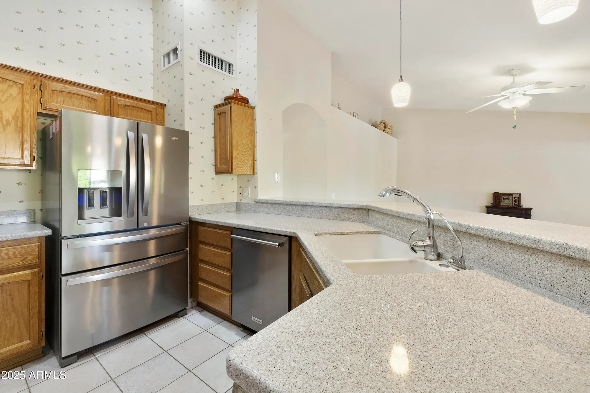 Property Slideshow image 12 of 71 | 24211 s starcrest dr, Sun Lakes, AZ, 85248