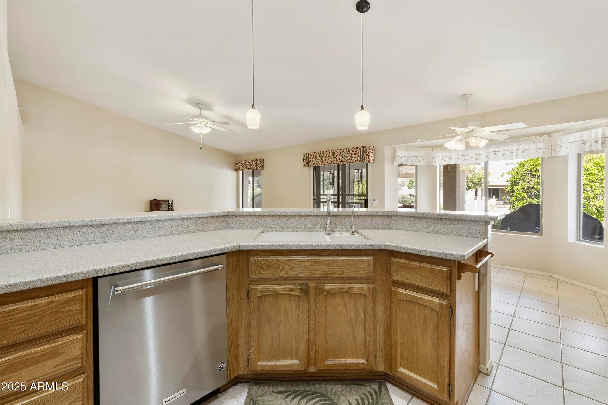 Property Slideshow image 13 of 71 | 24211 s starcrest dr, Sun Lakes, AZ, 85248