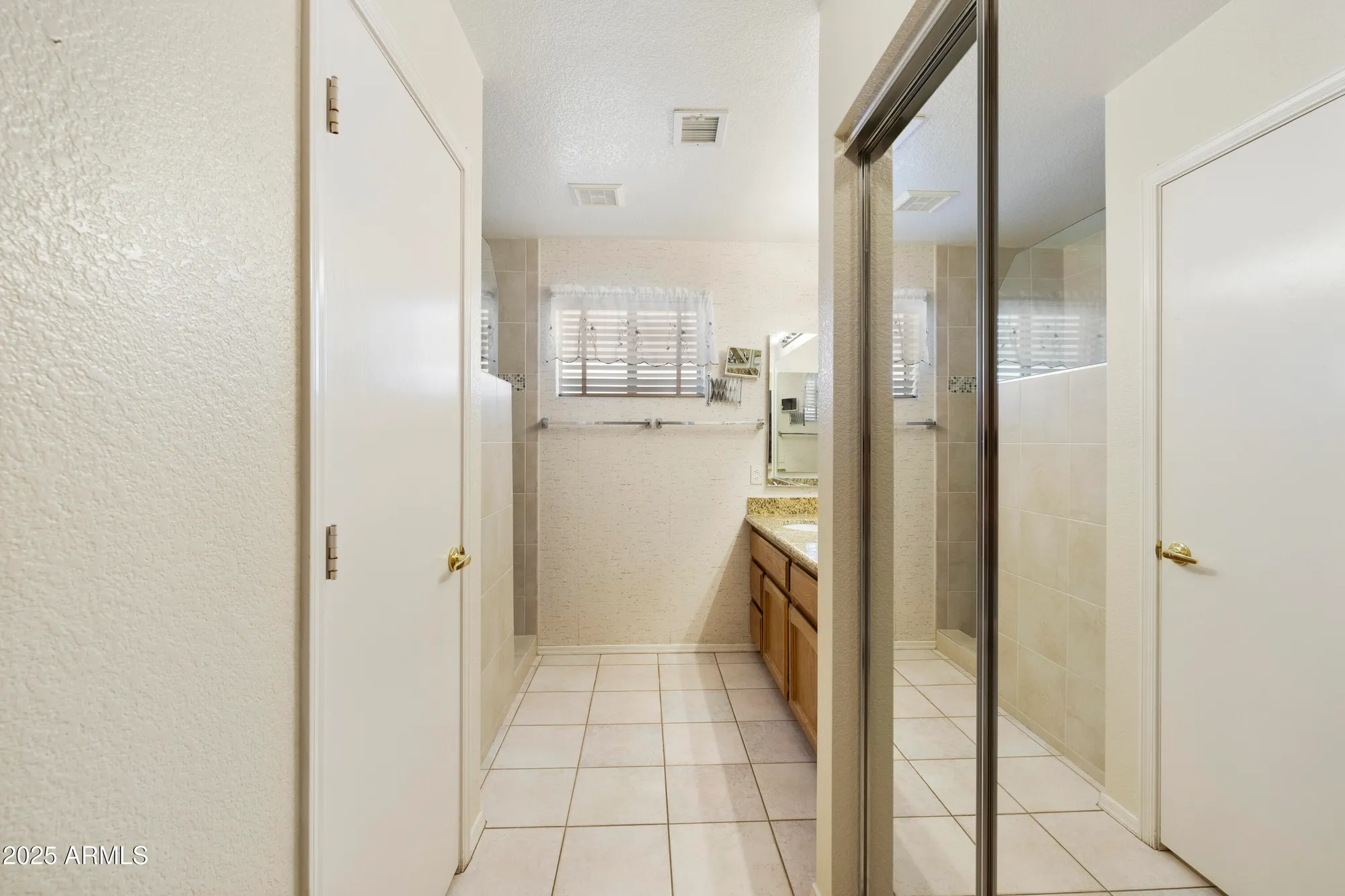 Property Slideshow image 36 of 71 | 24211 s starcrest dr, Sun Lakes, AZ, 85248