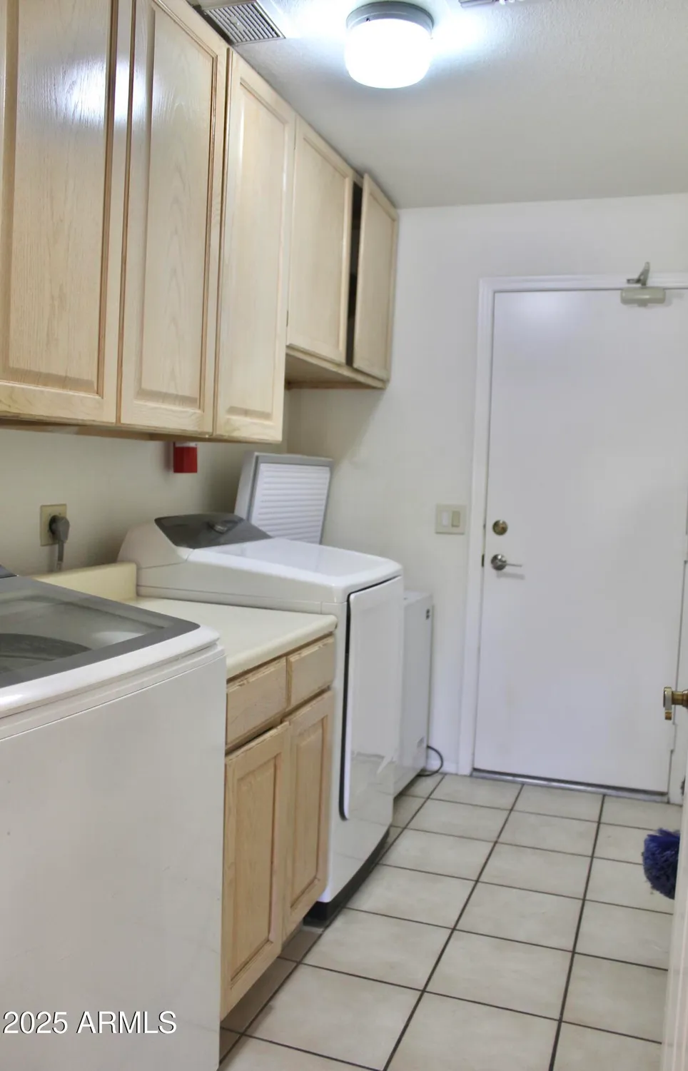 Property Slideshow image 21 of 39 | 9238 w behrend dr, Peoria, AZ, 85382