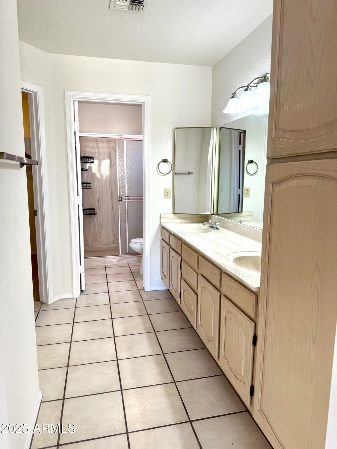 Property Slideshow image 26 of 39 | 9238 w behrend dr, Peoria, AZ, 85382