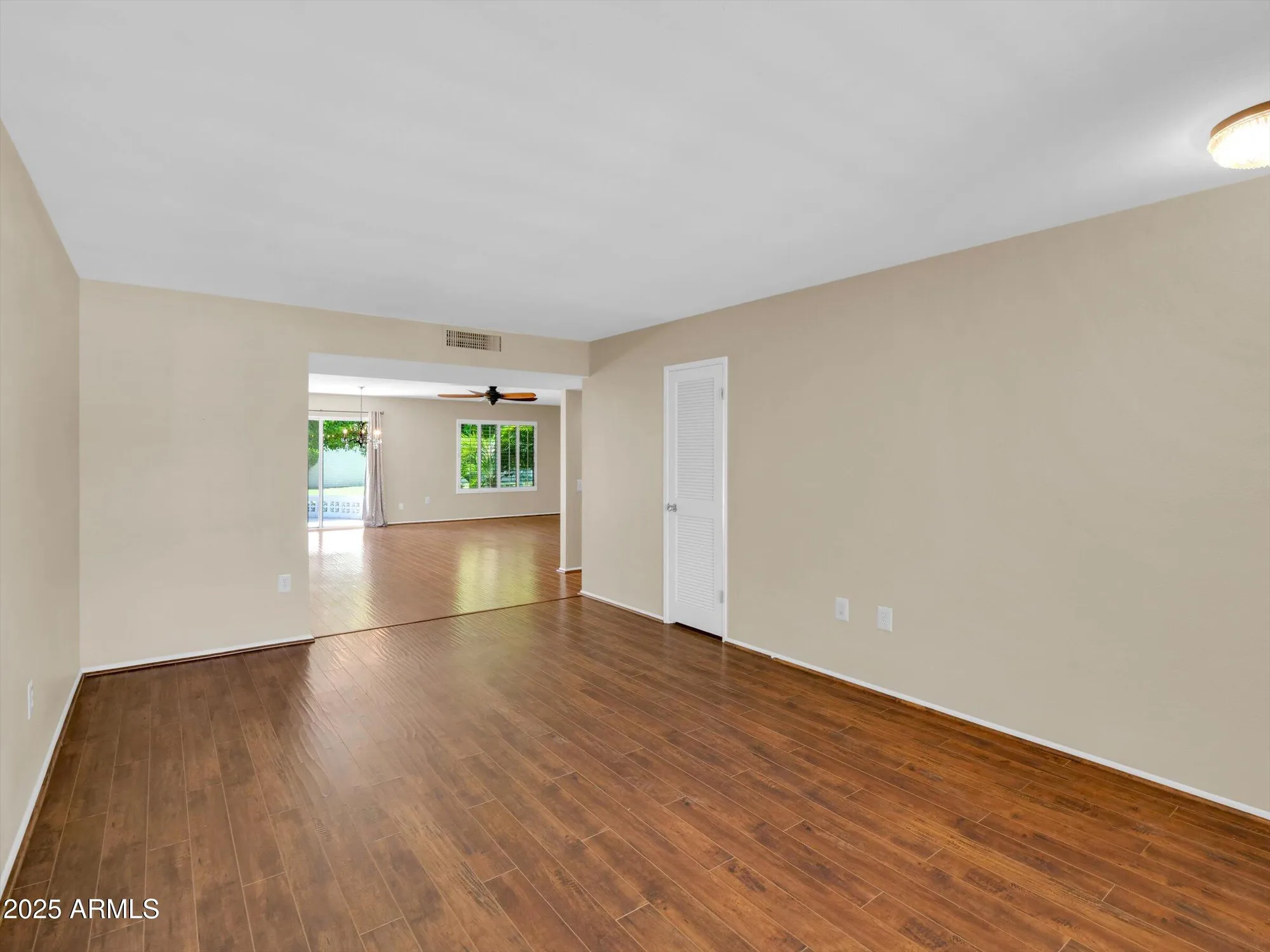 Property Slideshow image 6 of 35 | 10825 w caron dr, Sun City, AZ, 85351