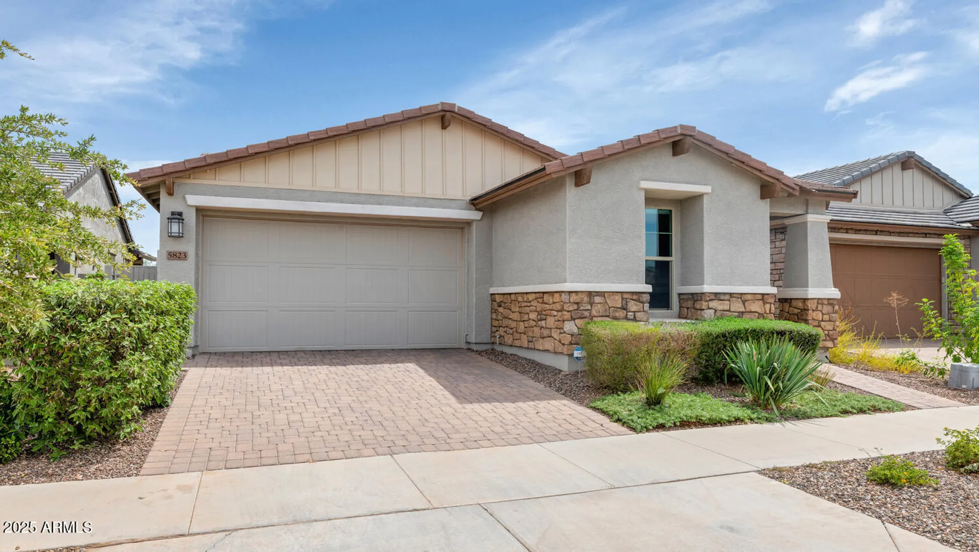 Property Slideshow image 6 of 34 | 5823 s del rancho, Mesa, AZ, 85212
