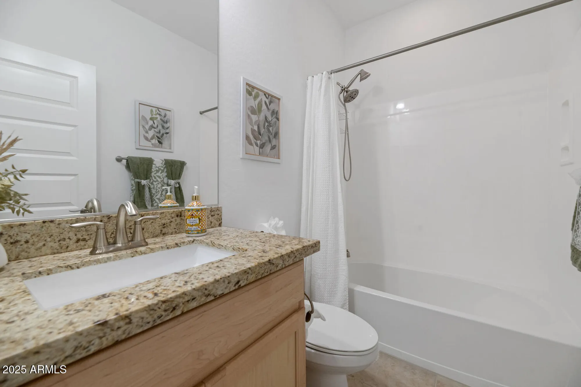 Property Slideshow image 22 of 34 | 5823 s del rancho, Mesa, AZ, 85212