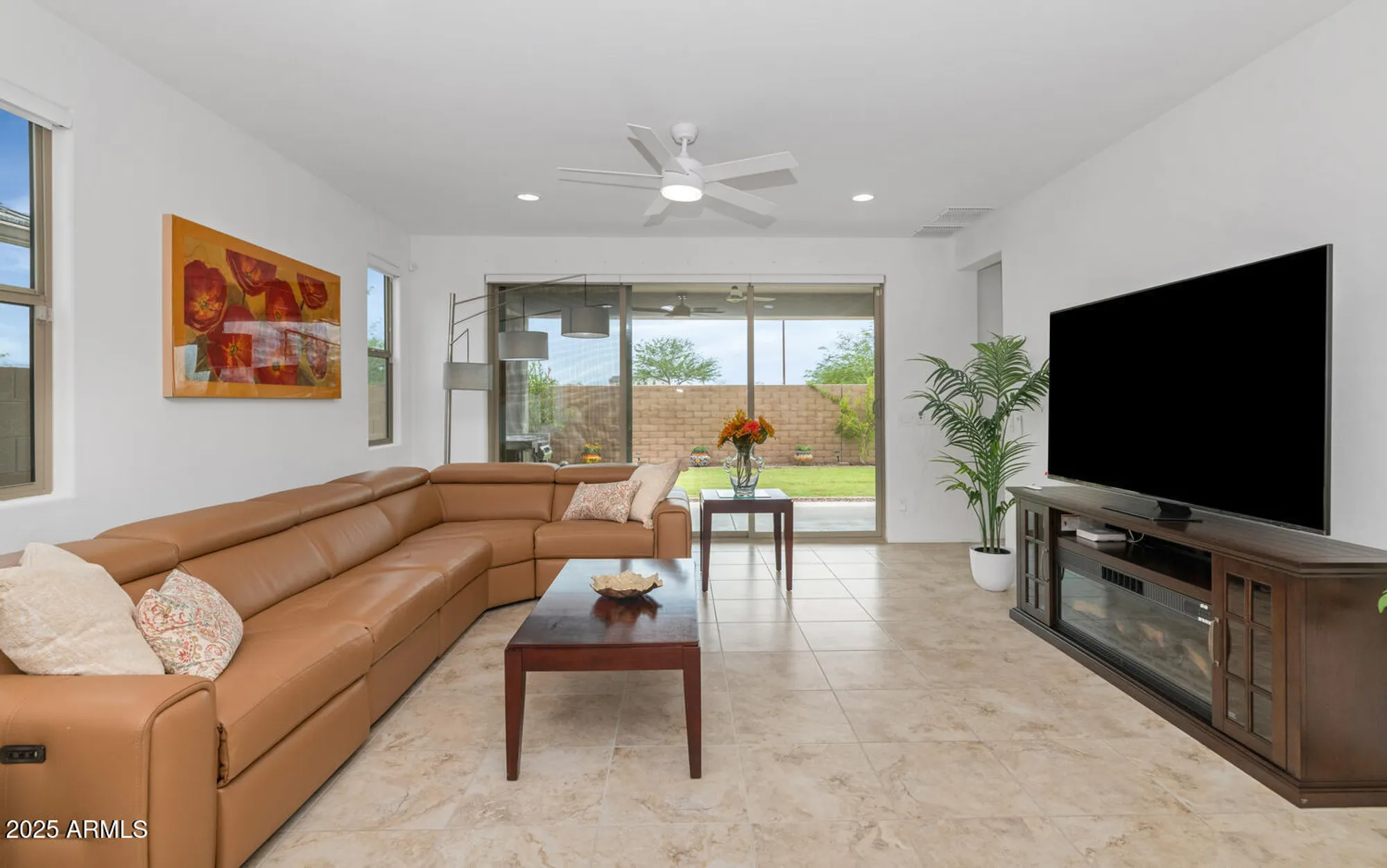 Property Slideshow image 13 of 34 | 5823 s del rancho, Mesa, AZ, 85212